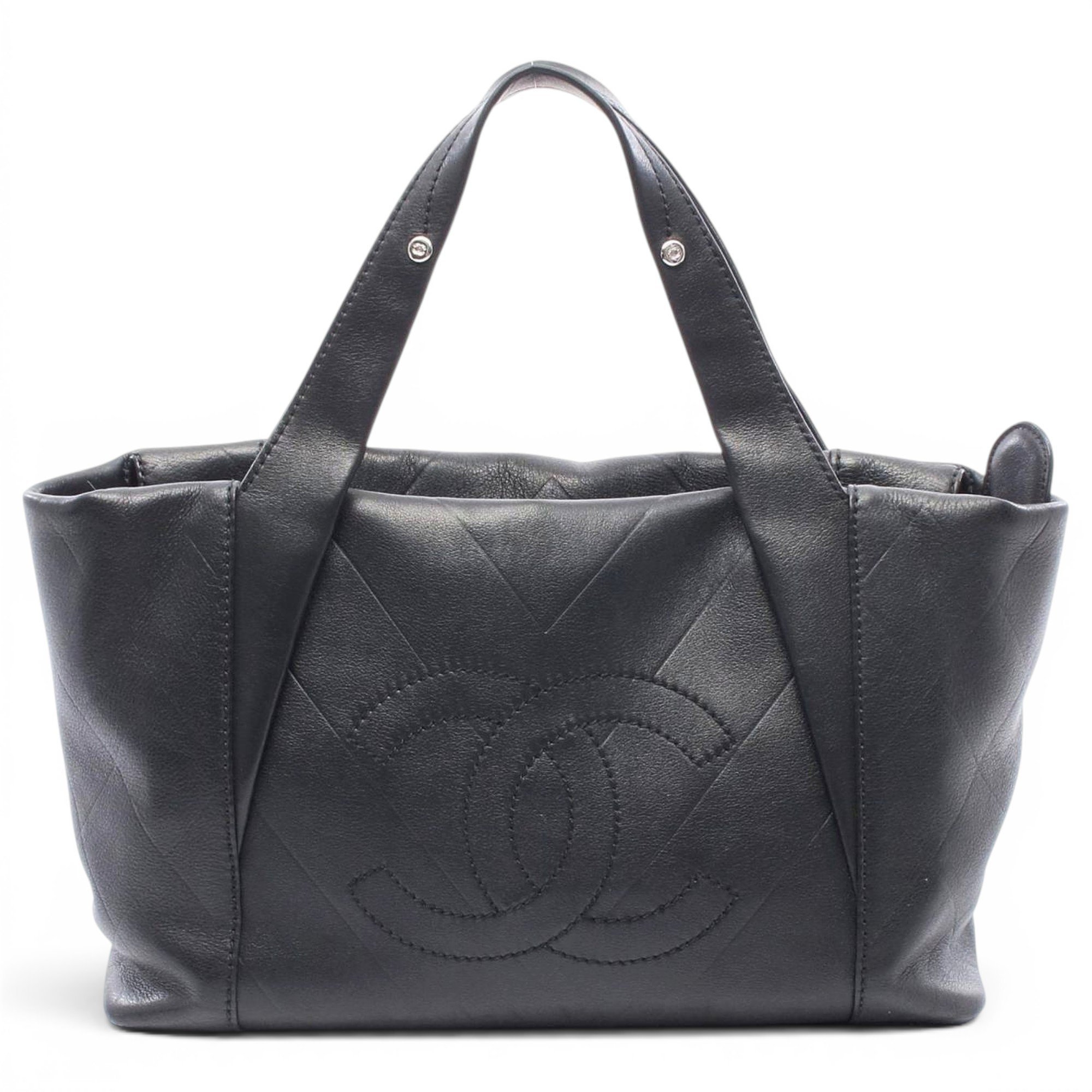 Leather tote