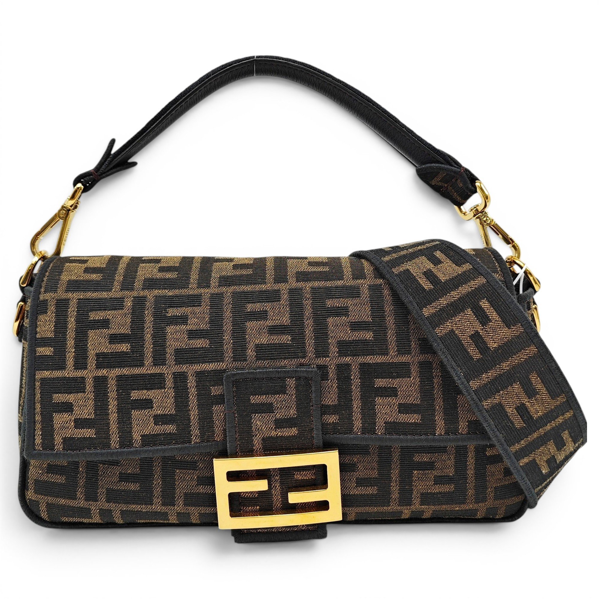 Baguette cloth handbag