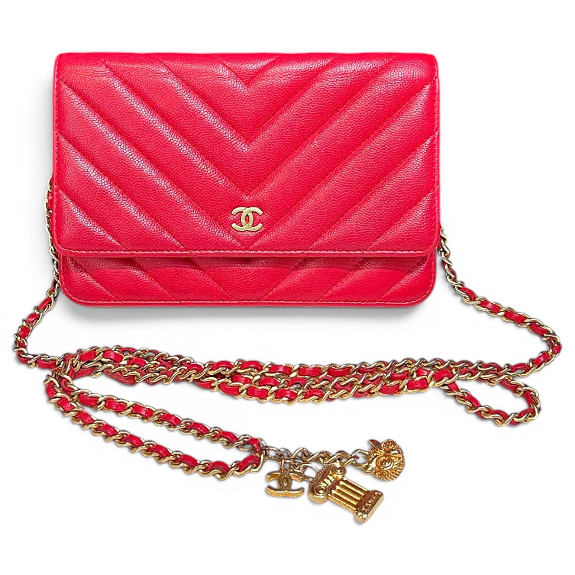 Wallet On Chain Timeless/Classique leather crossbody bag