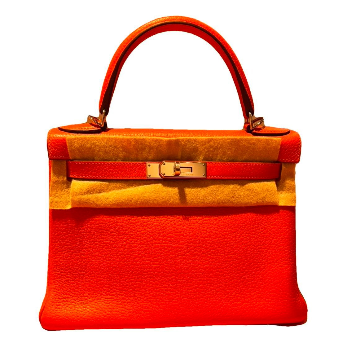 Kelly 28 leather handbag