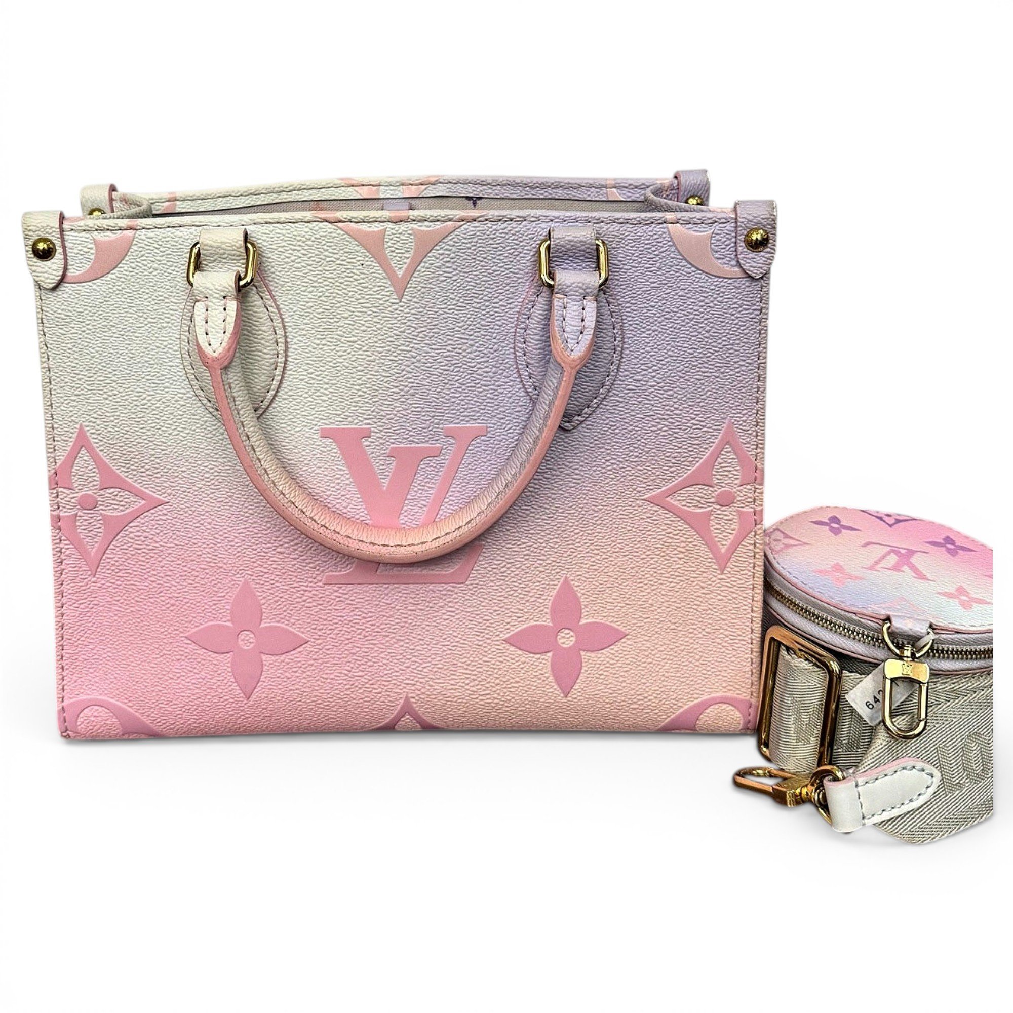 Onthego leather handbag