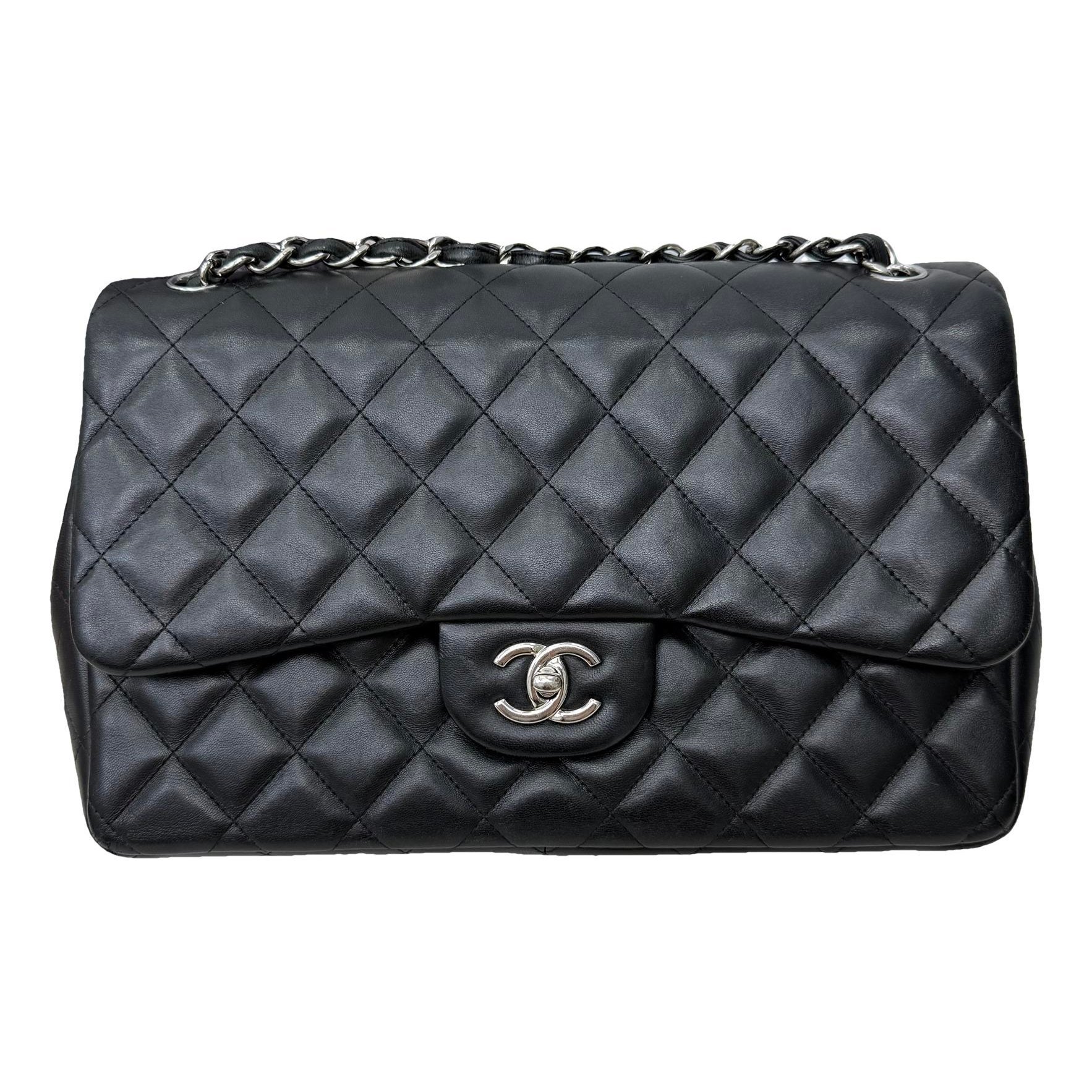 Timeless/Classique leather handbag