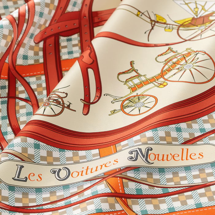 Les Voitures Nouvelles Scarf 70