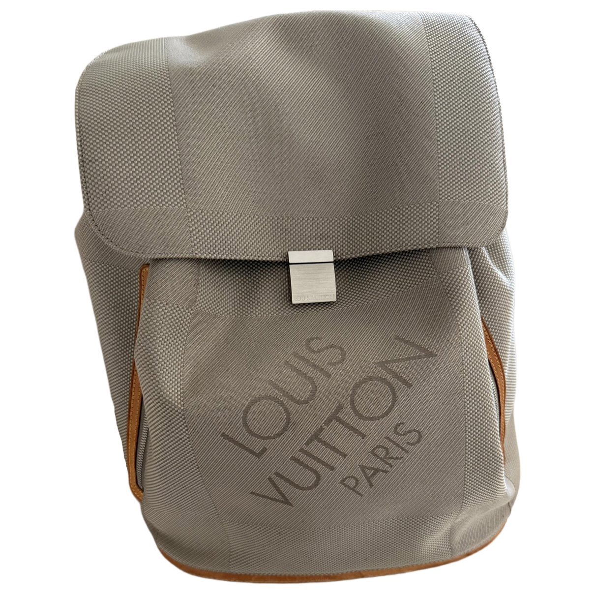 Travel bag
