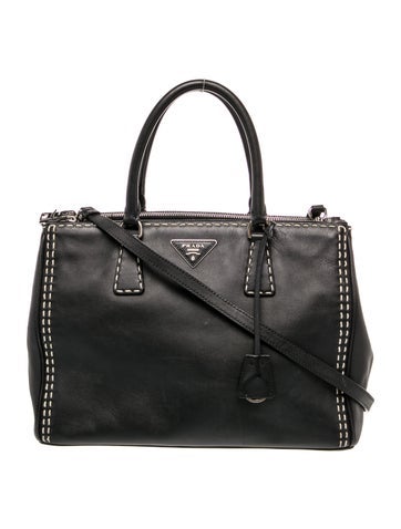 Enameled Metal Triangle Galleria Double Zip Medium