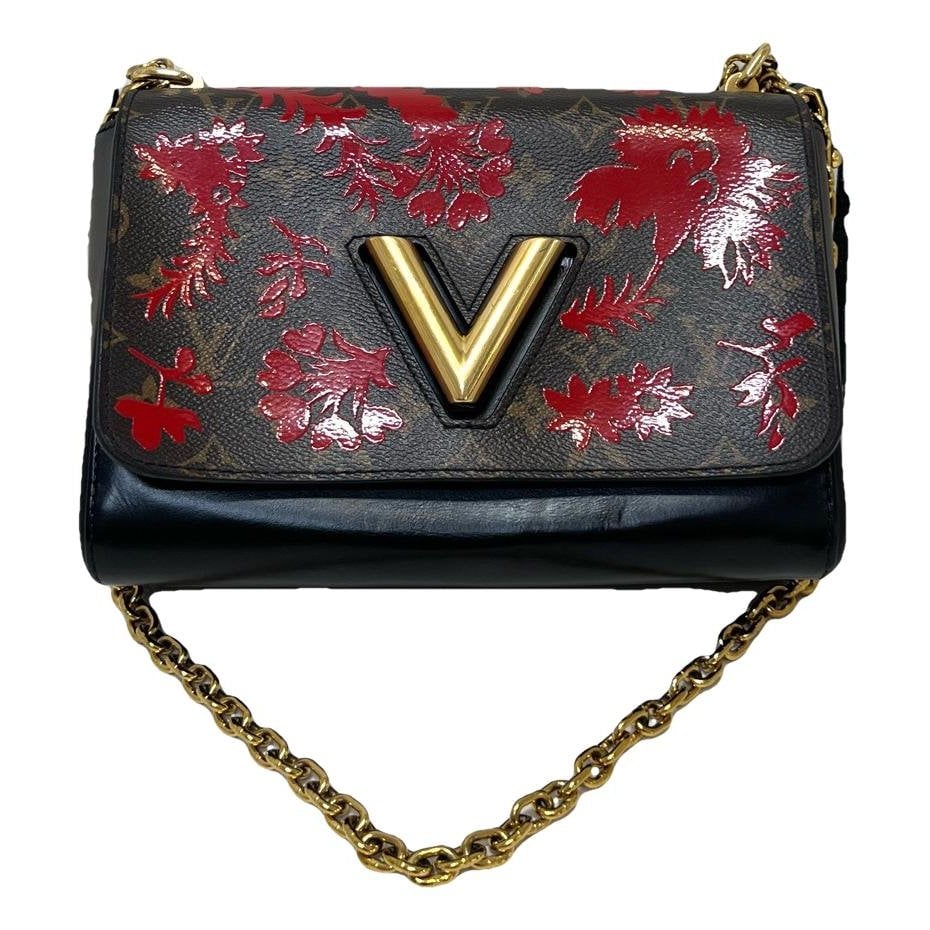 Twist leather handbag
