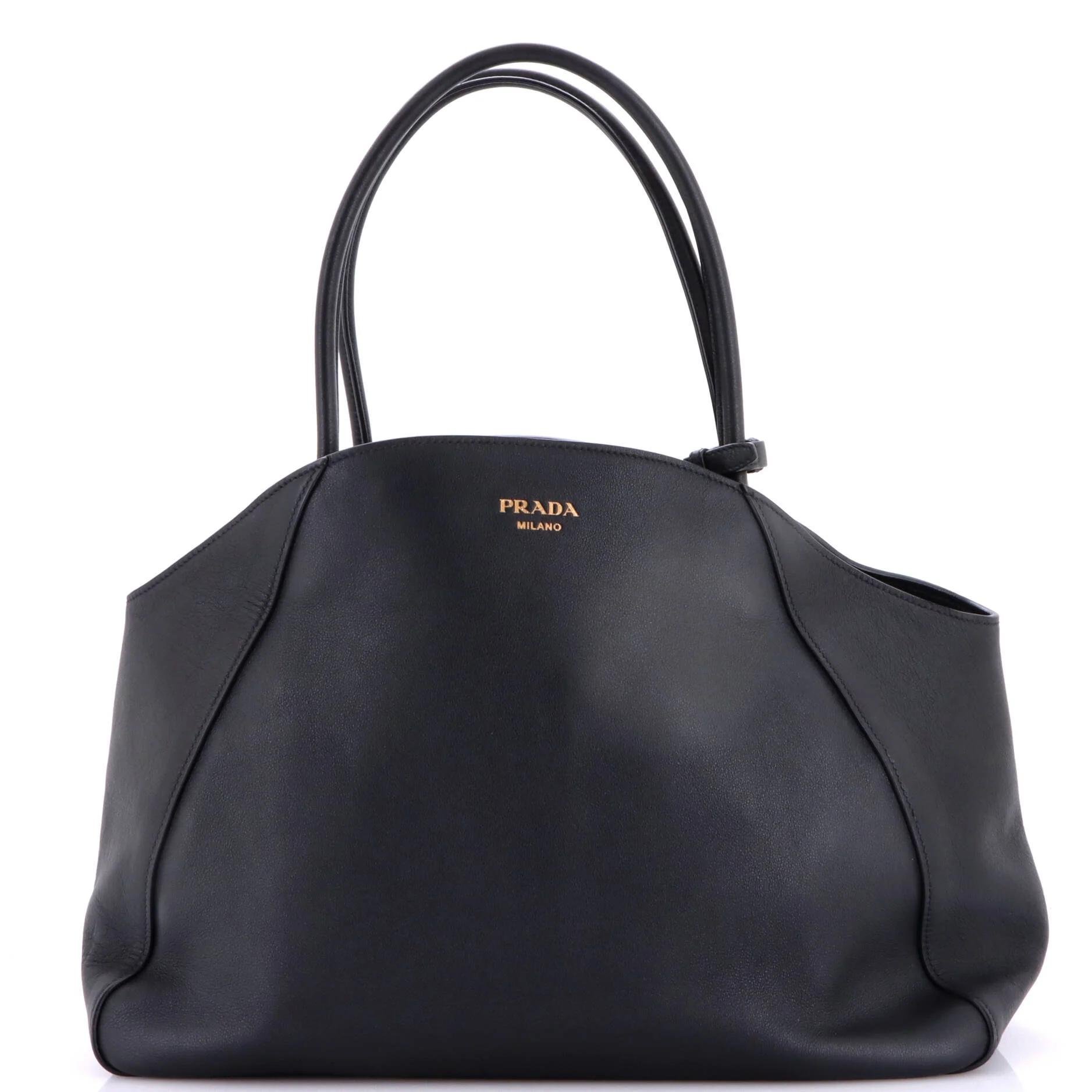 Leather tote