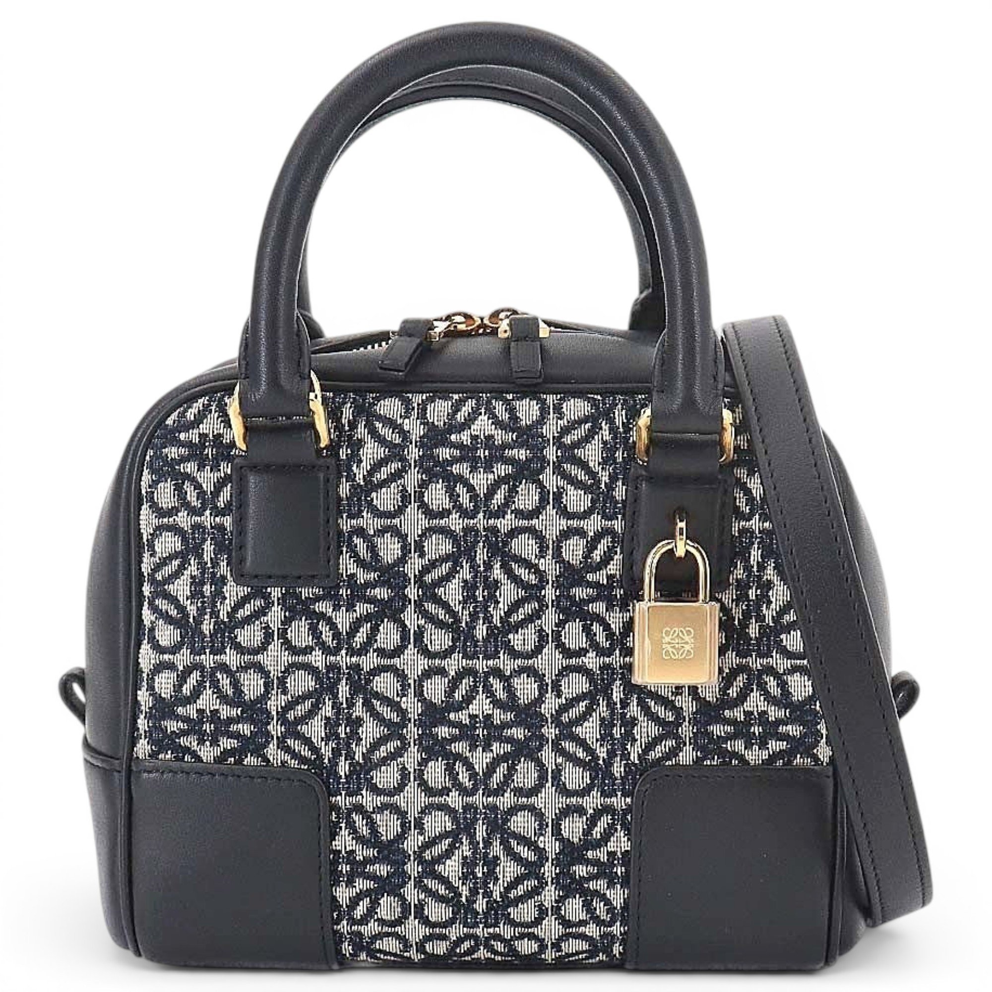 Amazona leather handbag