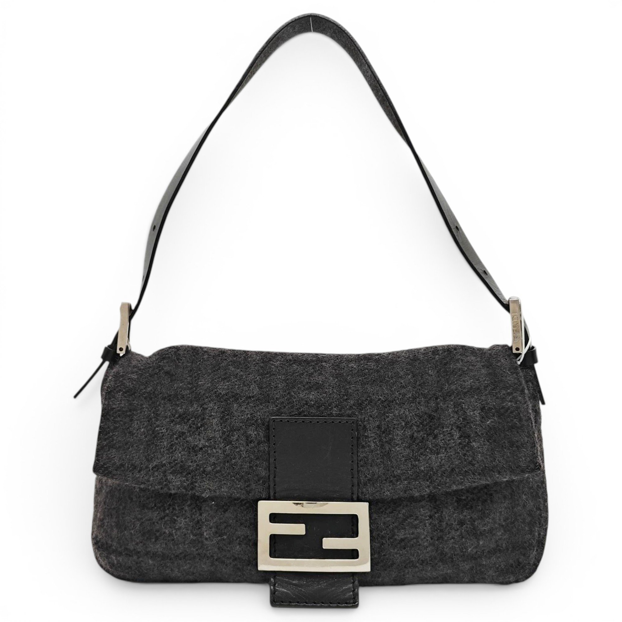 Baguette handbag