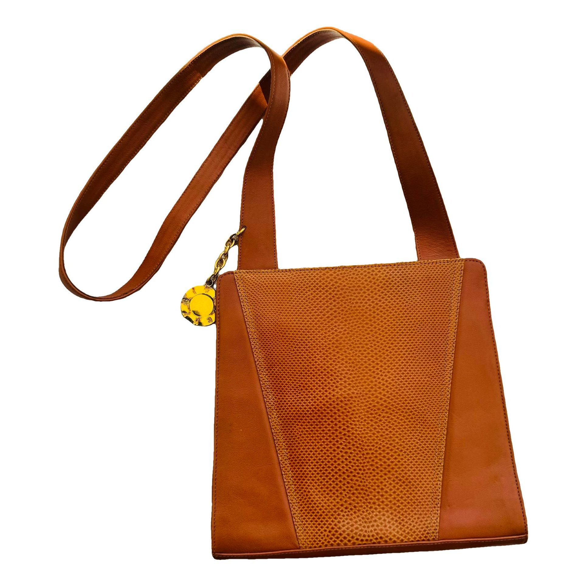 Leather handbag
