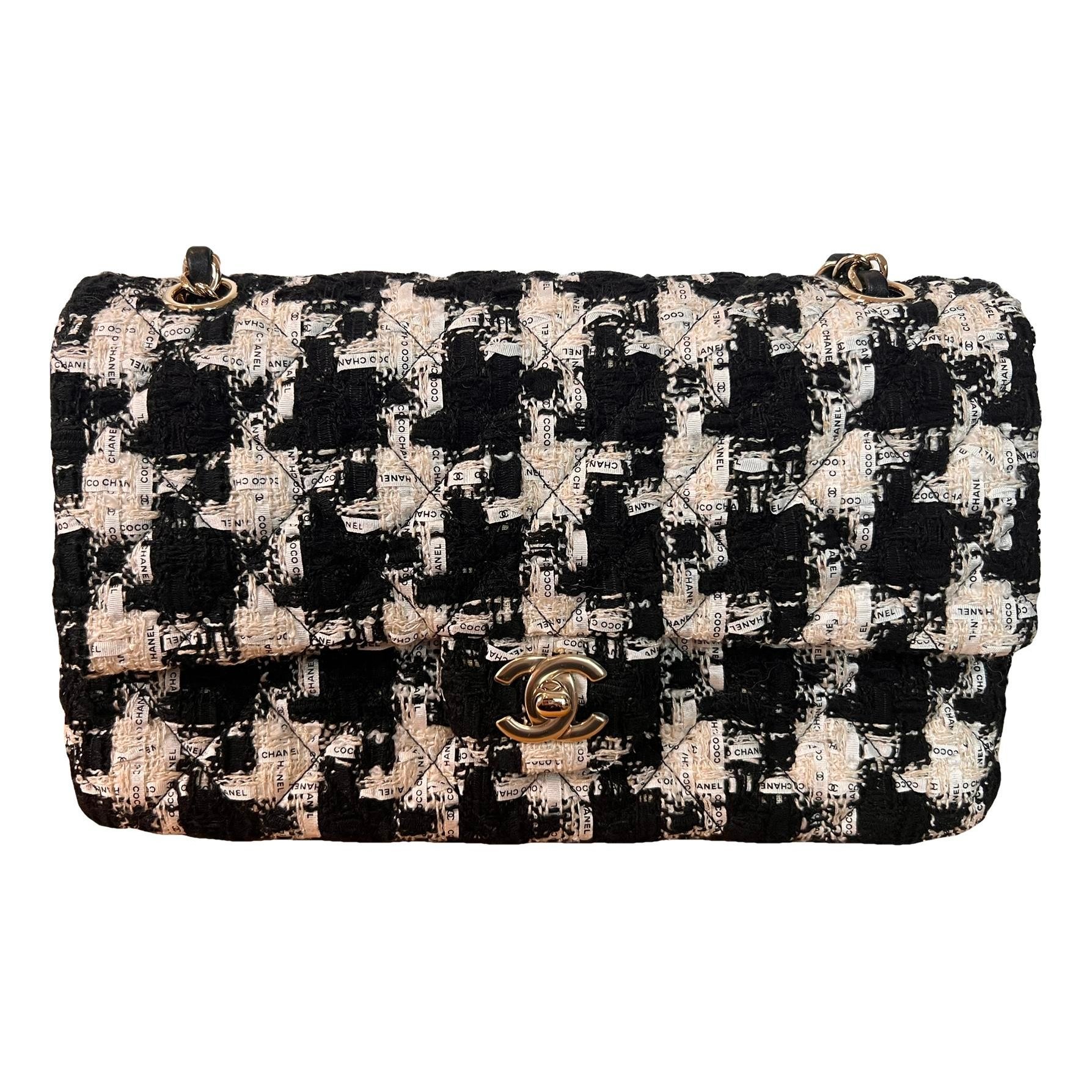 Timeless/Classique tweed handbag