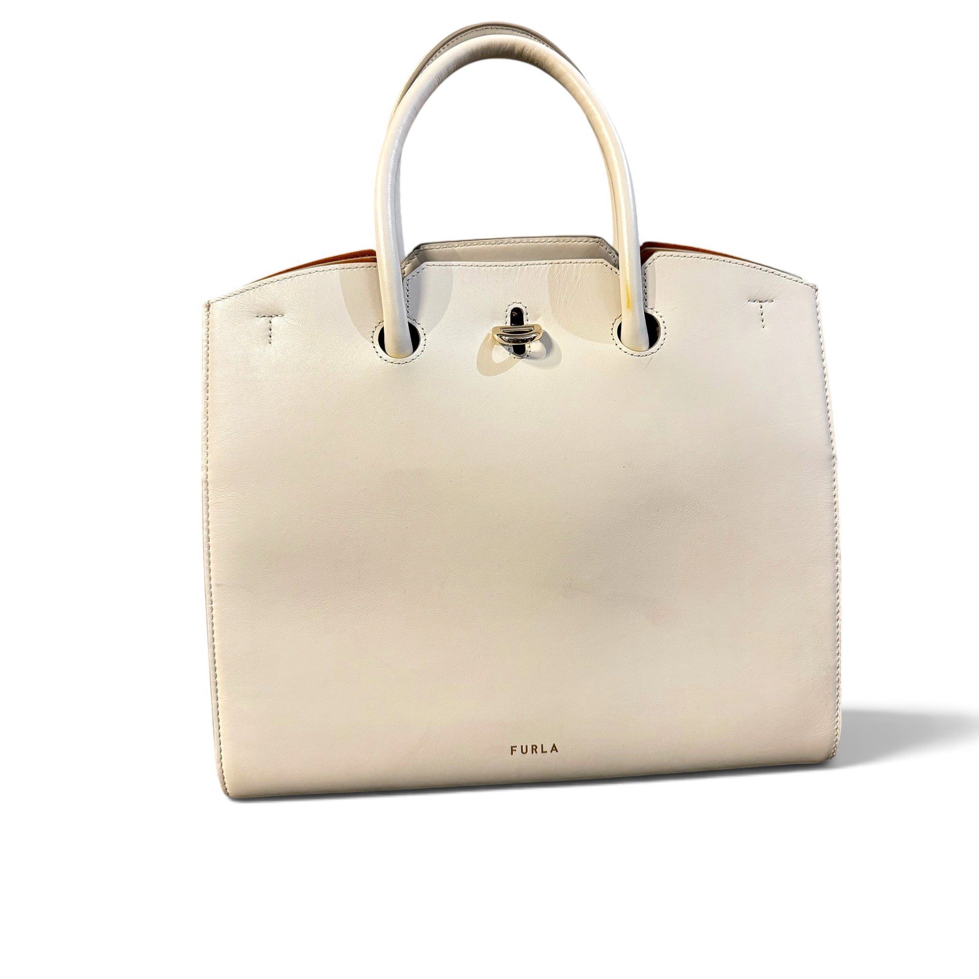 Leather tote