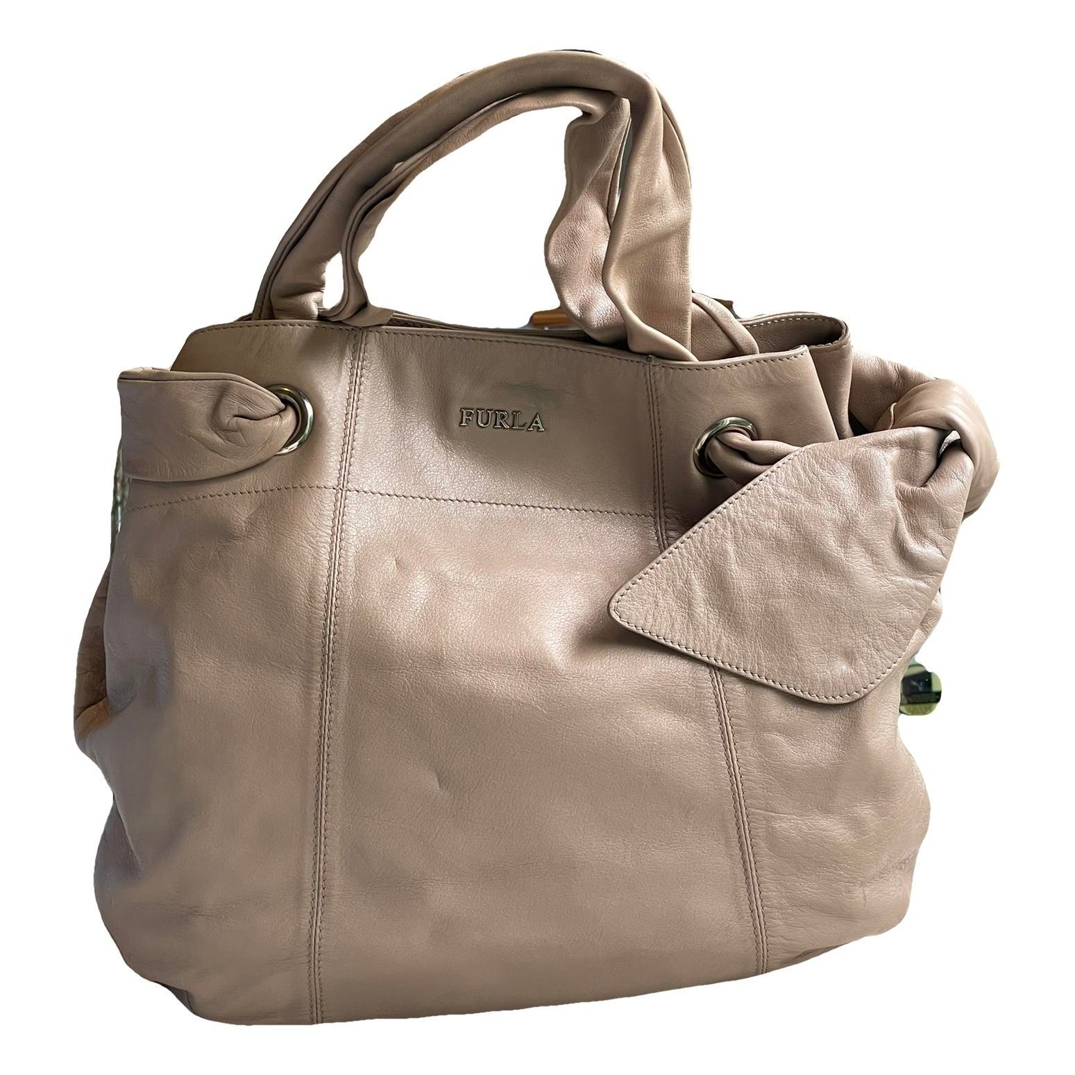 Leather handbag