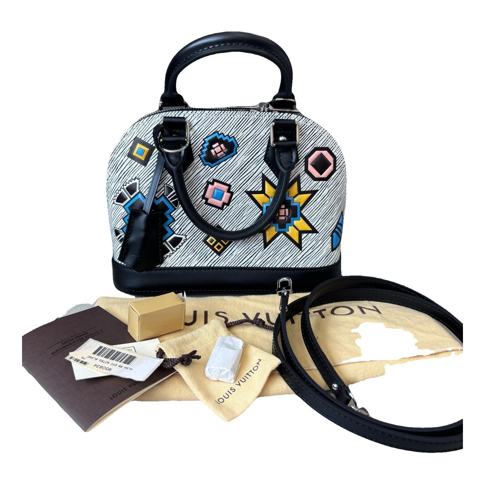 Alma BB leather handbag