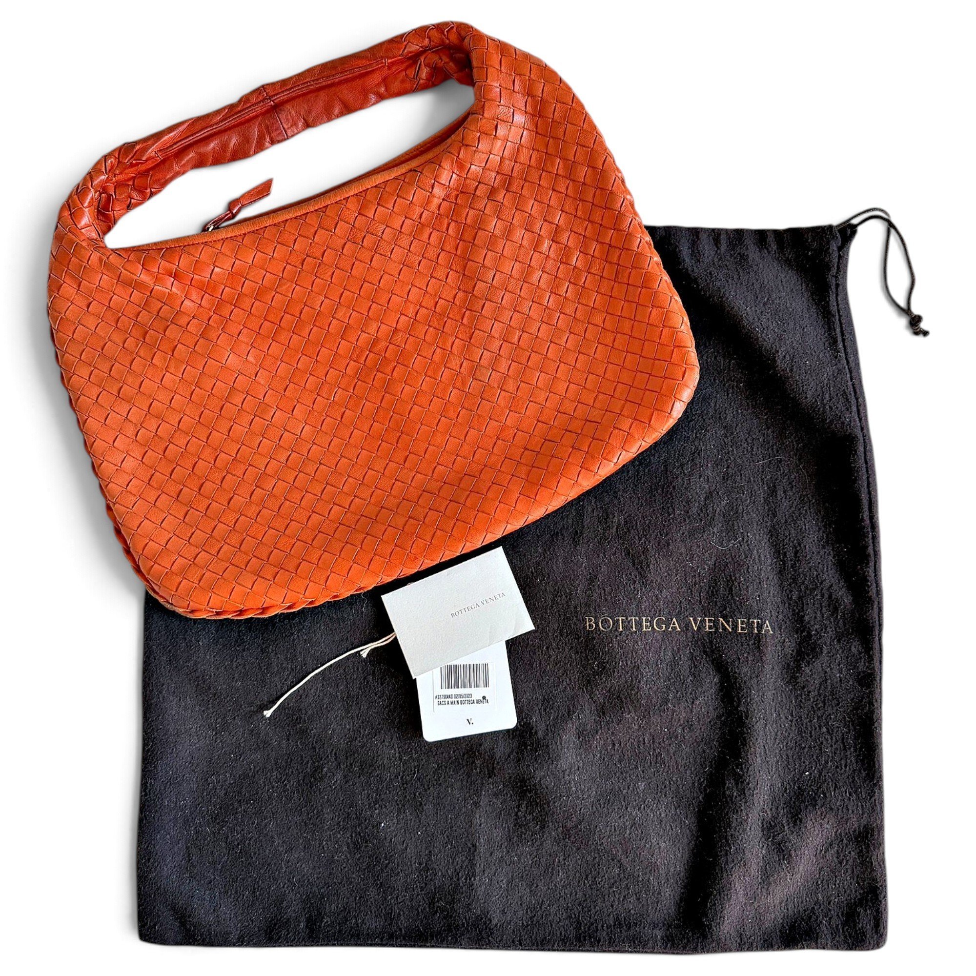 Veneta leather handbag