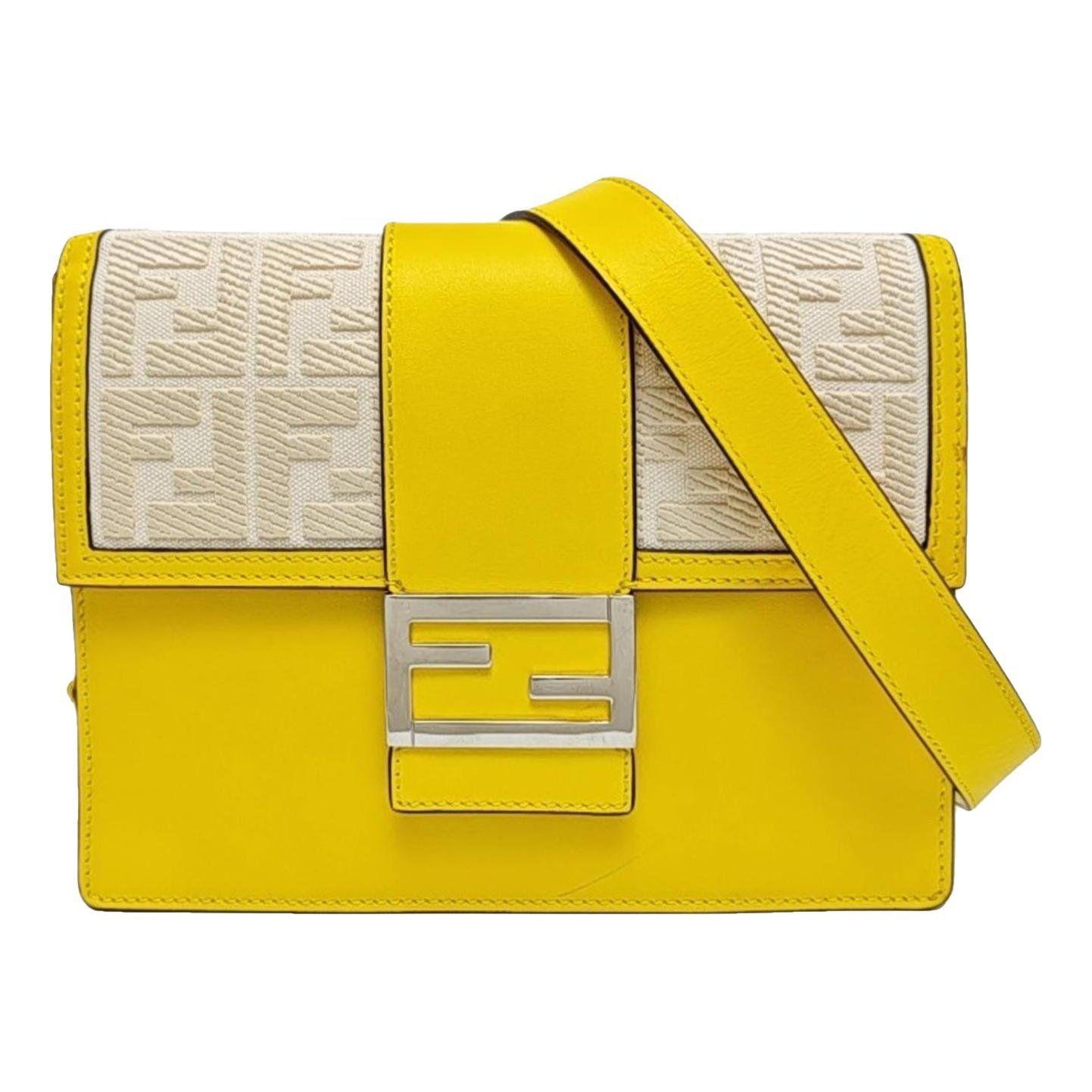 Baguette leather handbag
