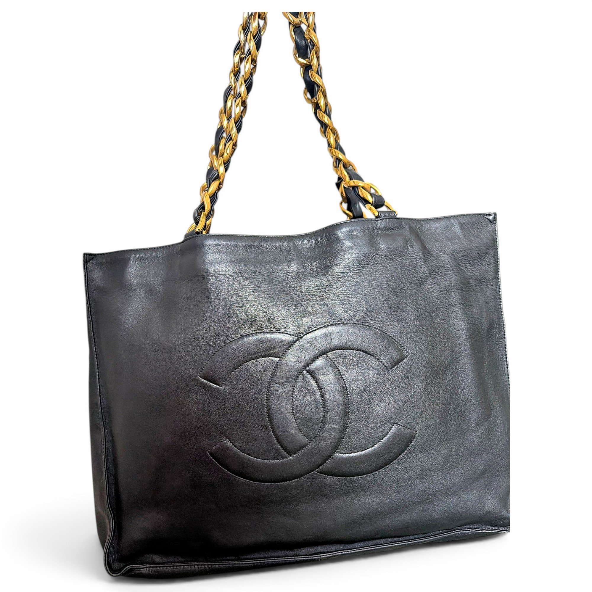 Vintage CC Chain leather tote