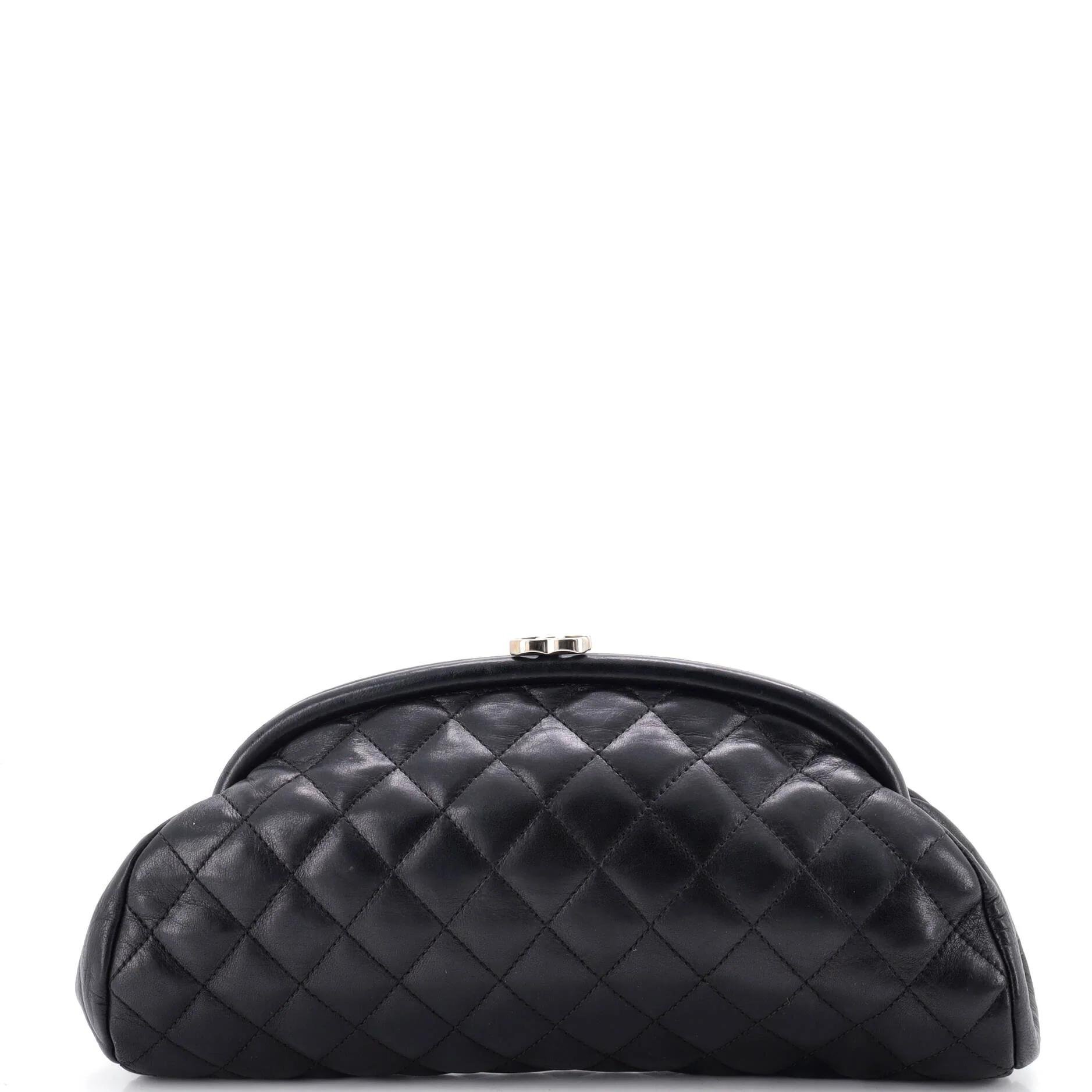 Timeless/Classique leather clutch bag