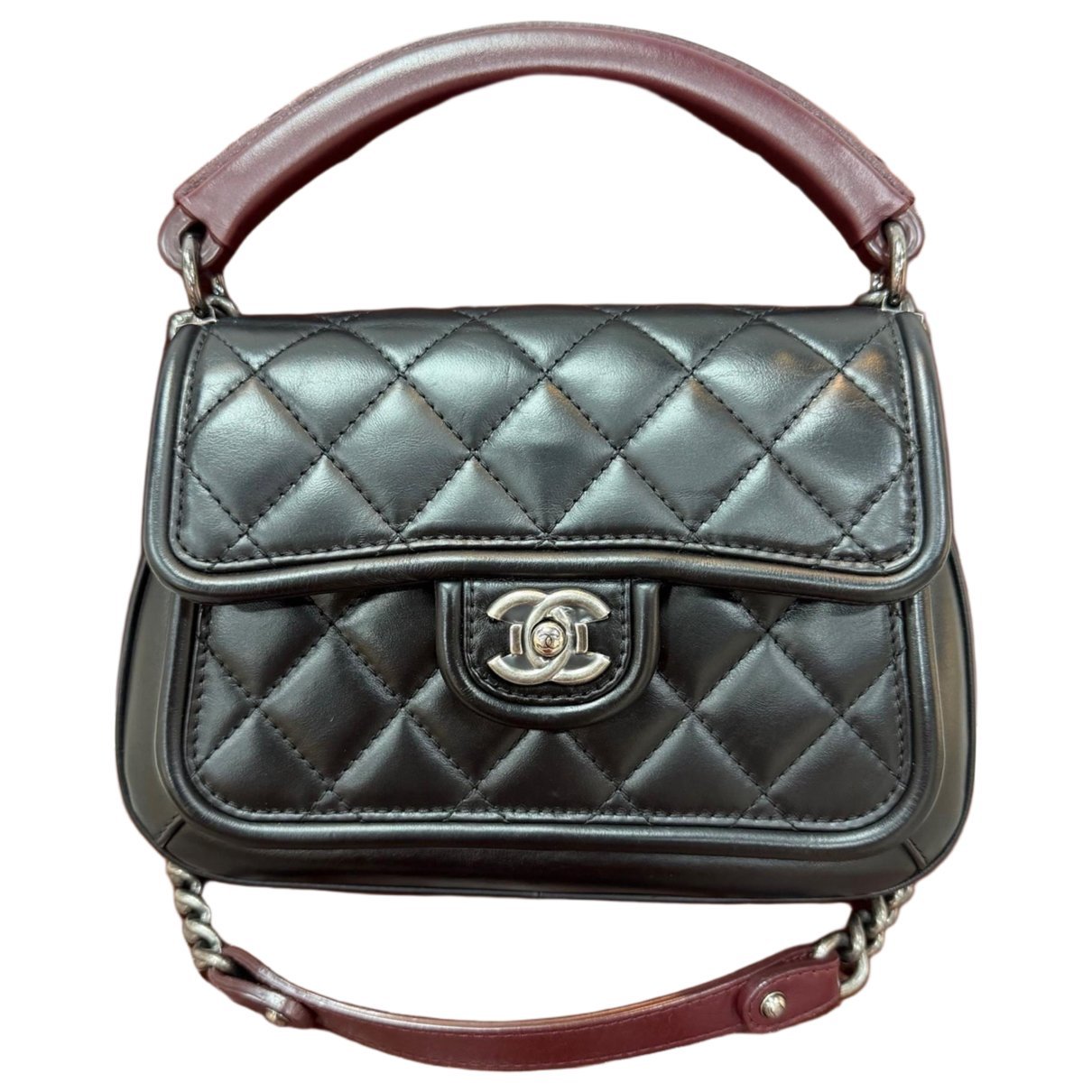 Timeless/Classique leather crossbody bag