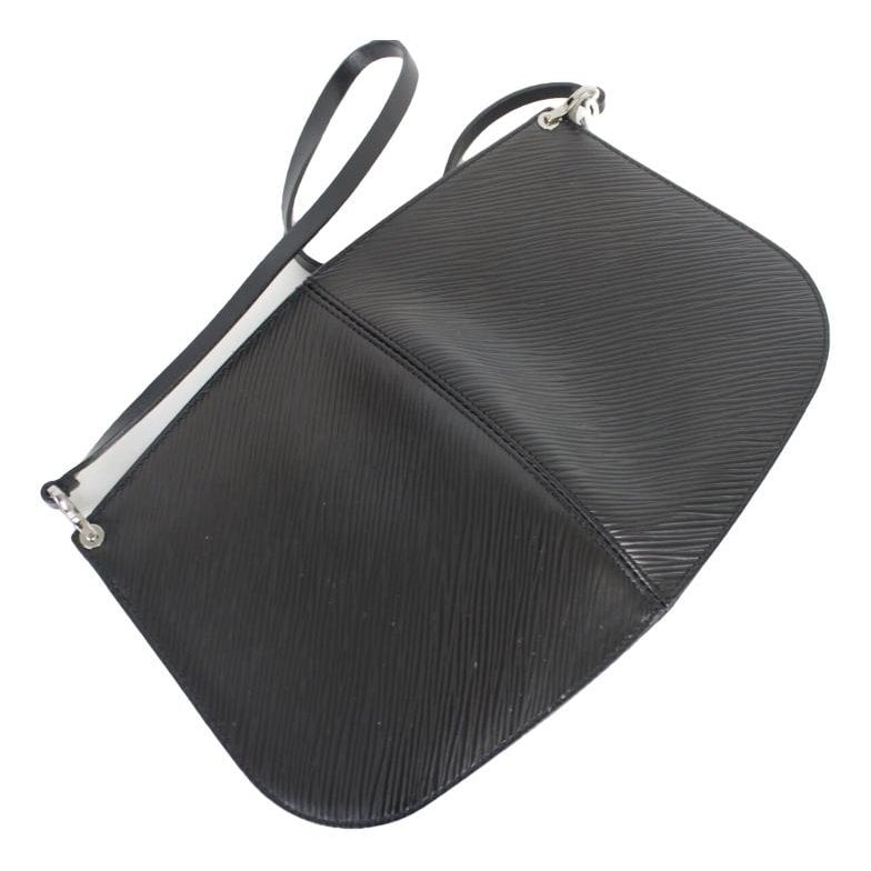 Leather clutch bag