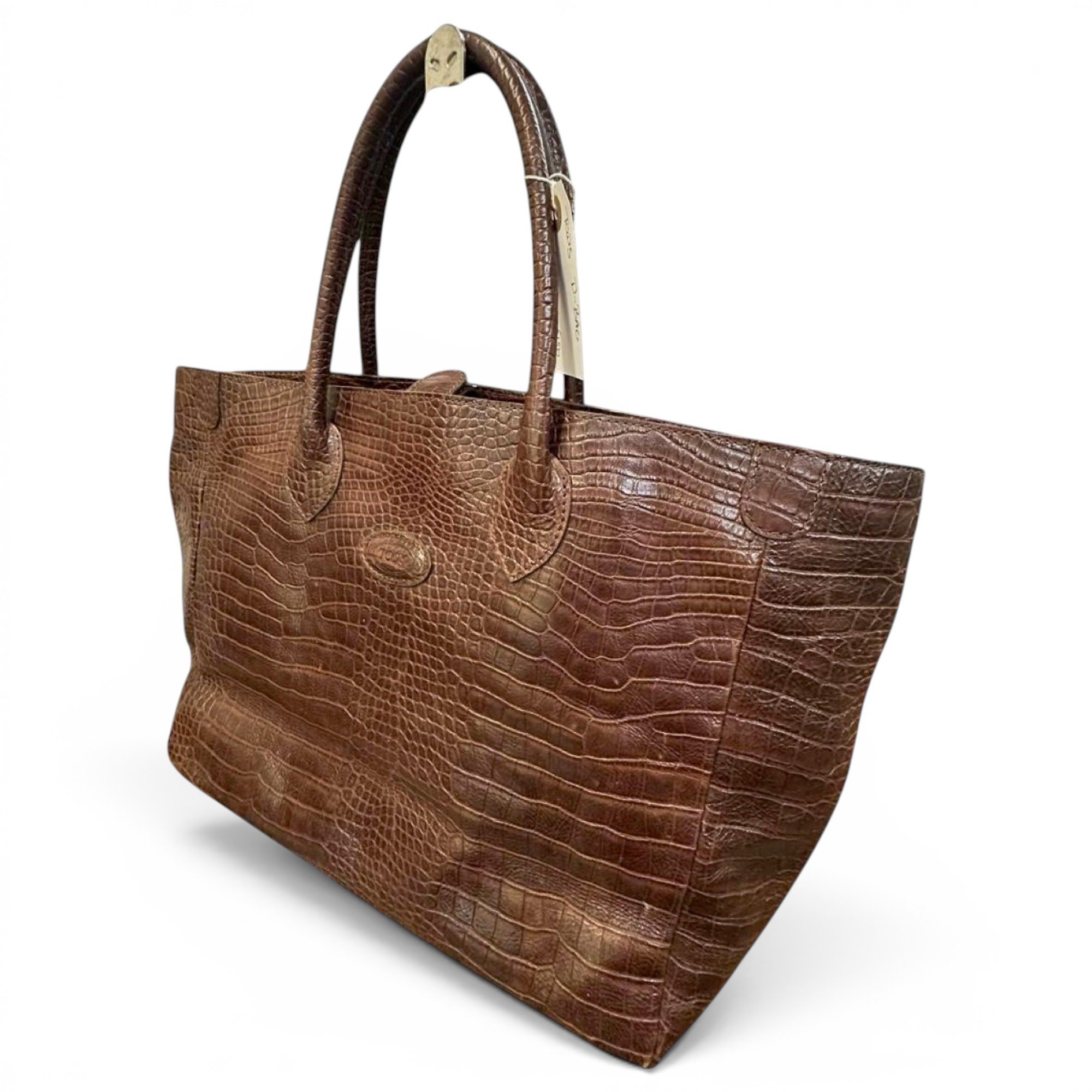 D Bag leather tote