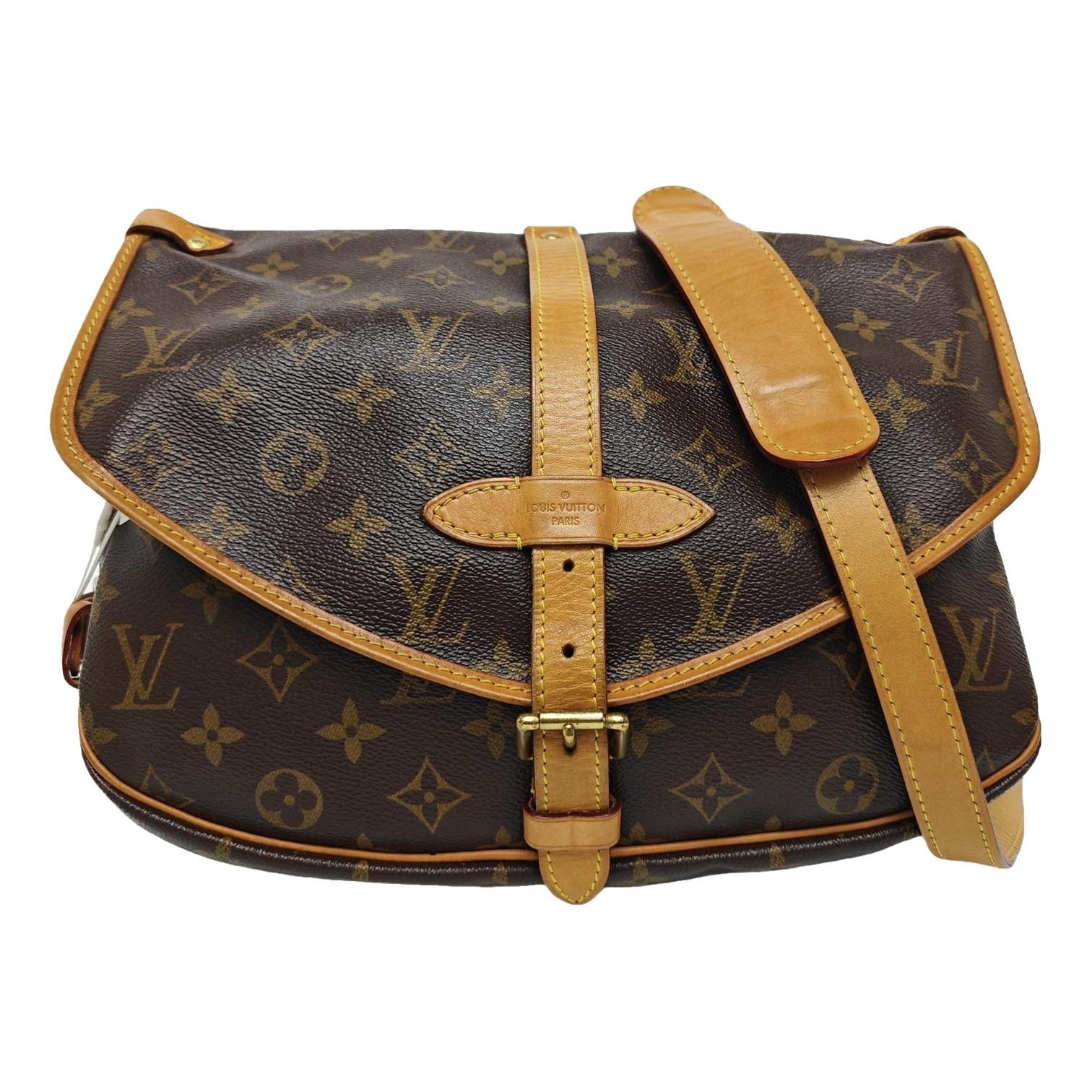 Saumur leather handbag