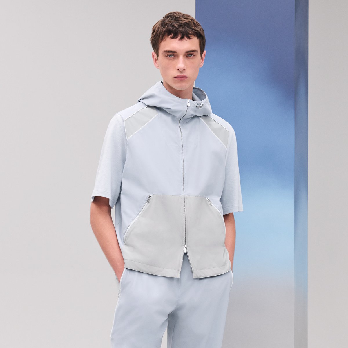 Glacier Sport Capsule Hooded Vest