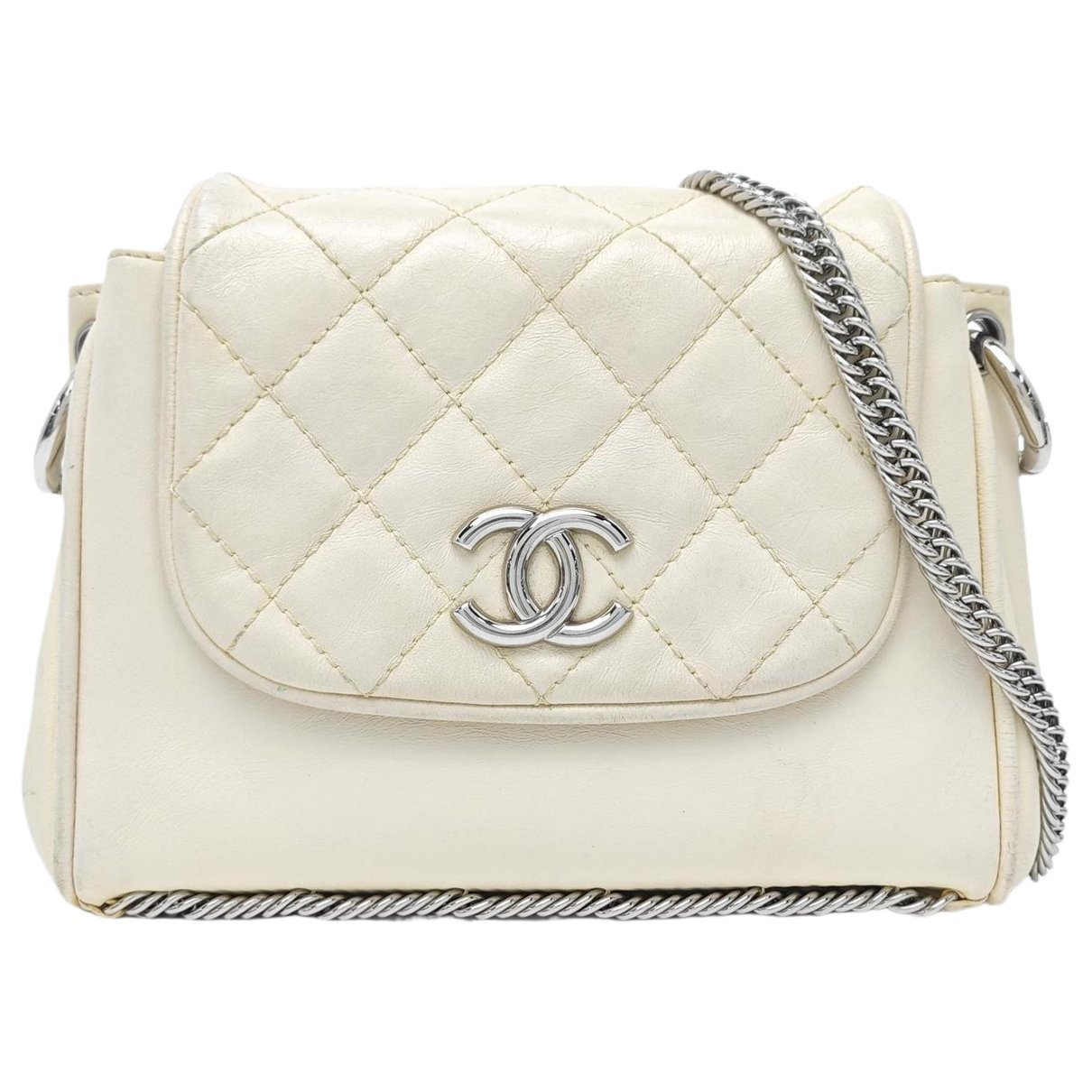 Chanel Leather handbag
