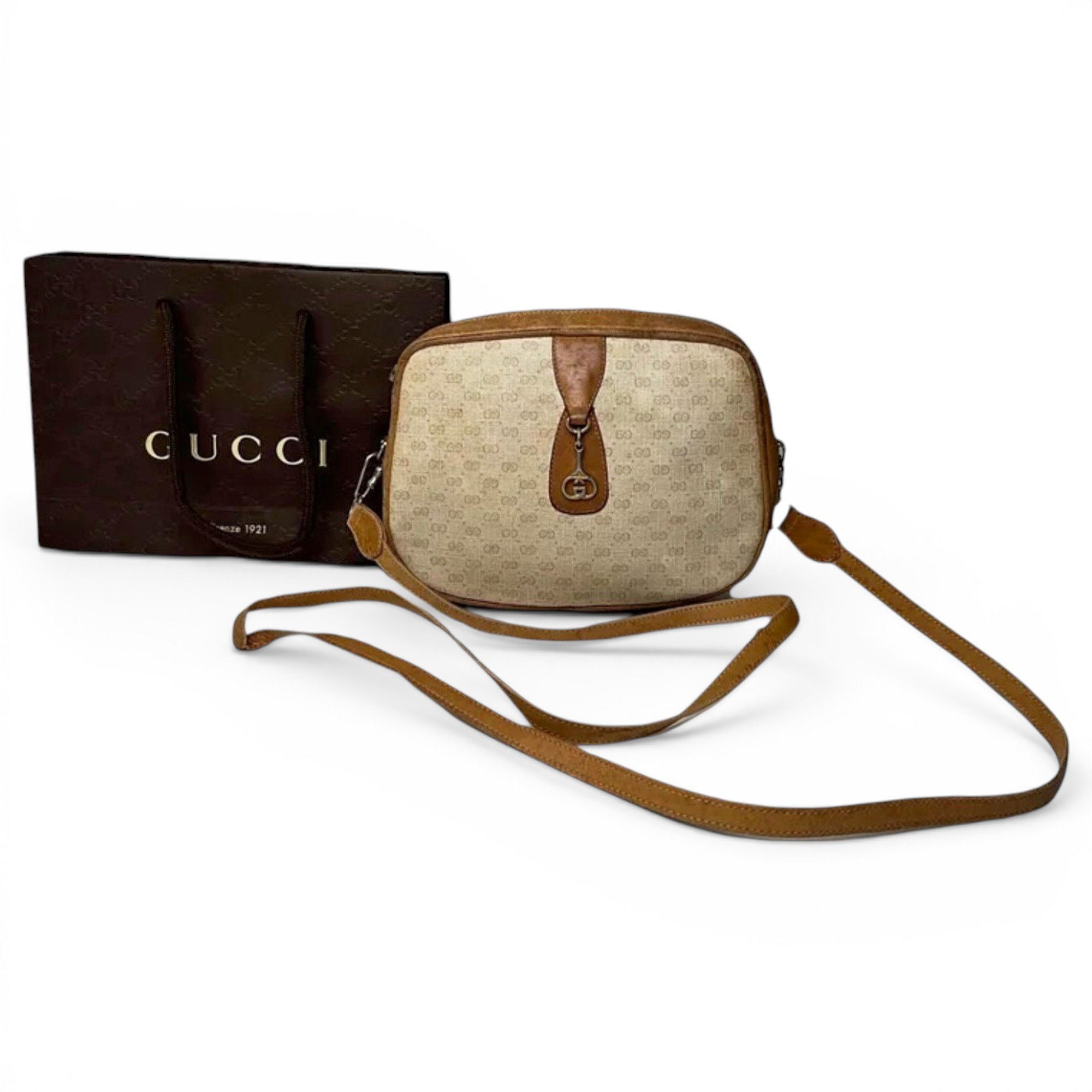 Leather crossbody bag