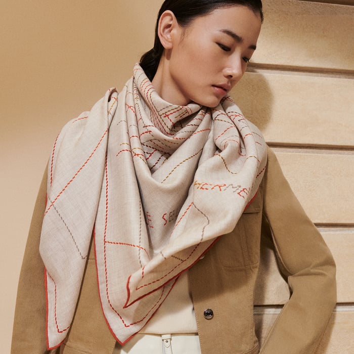 Pique Sellier Shawl 140