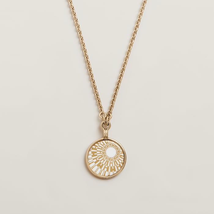 Orfèvre Jaune or Blanc Medaille Op'H Necklace, Small Model