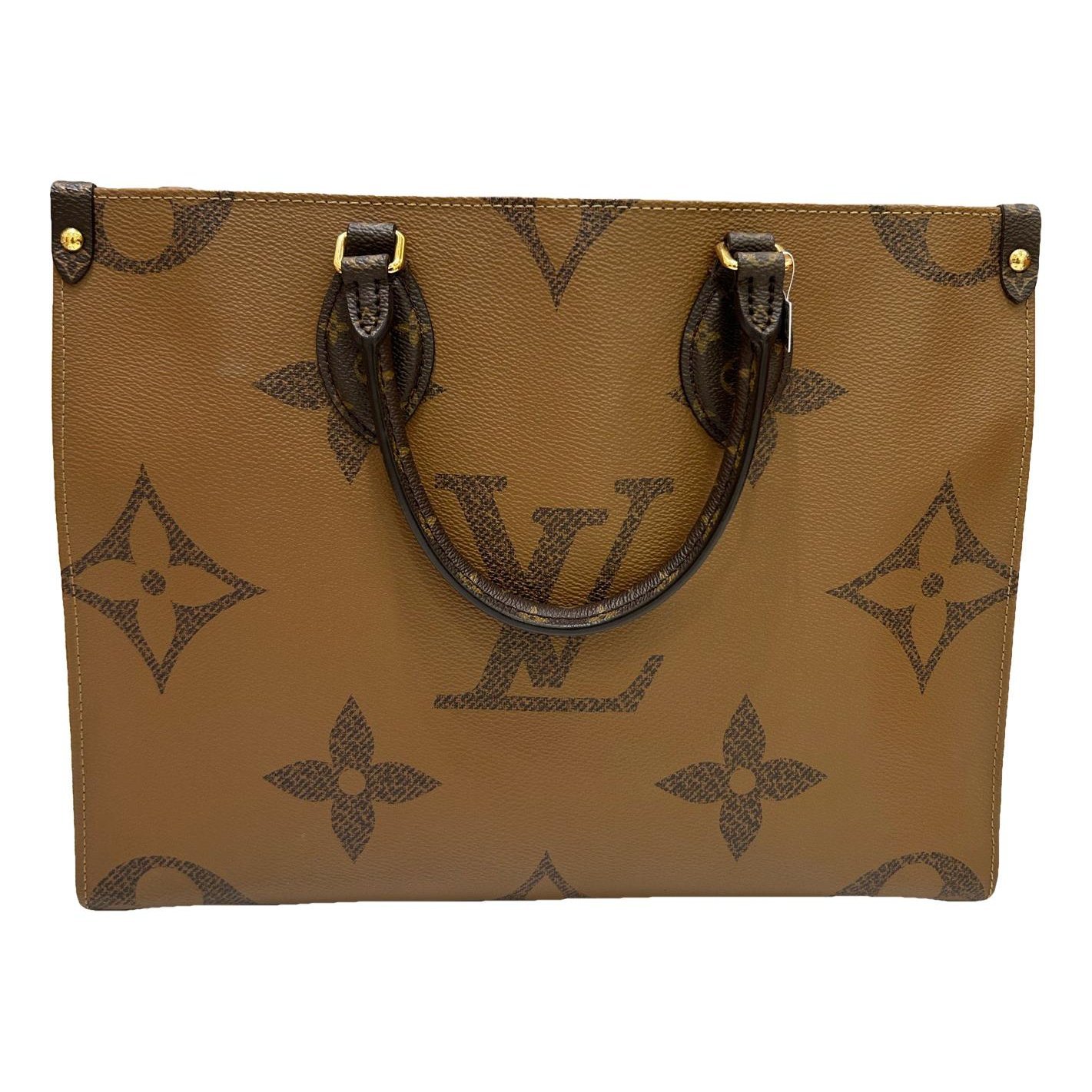 Onthego leather handbag