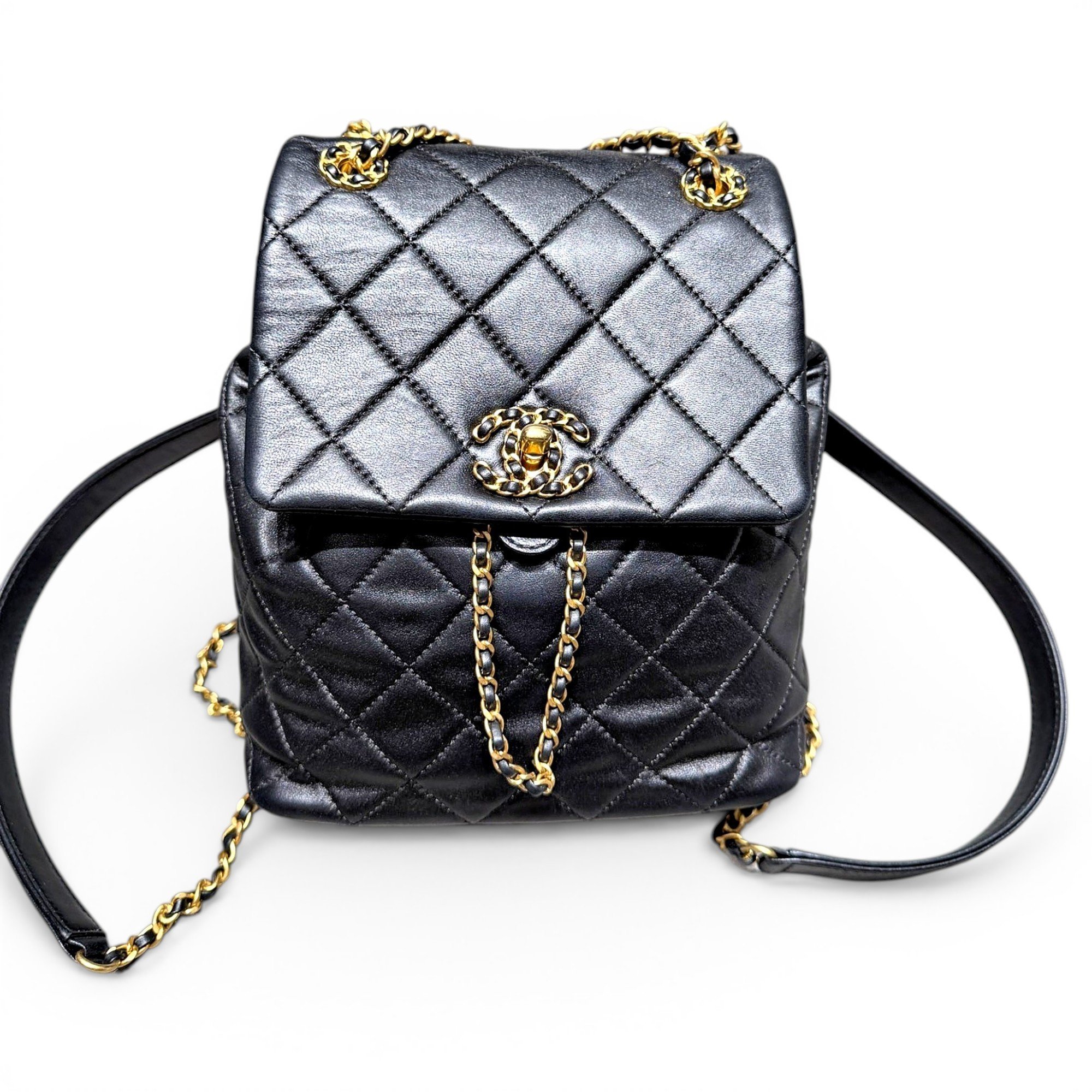 Chanel 19 leather handbag