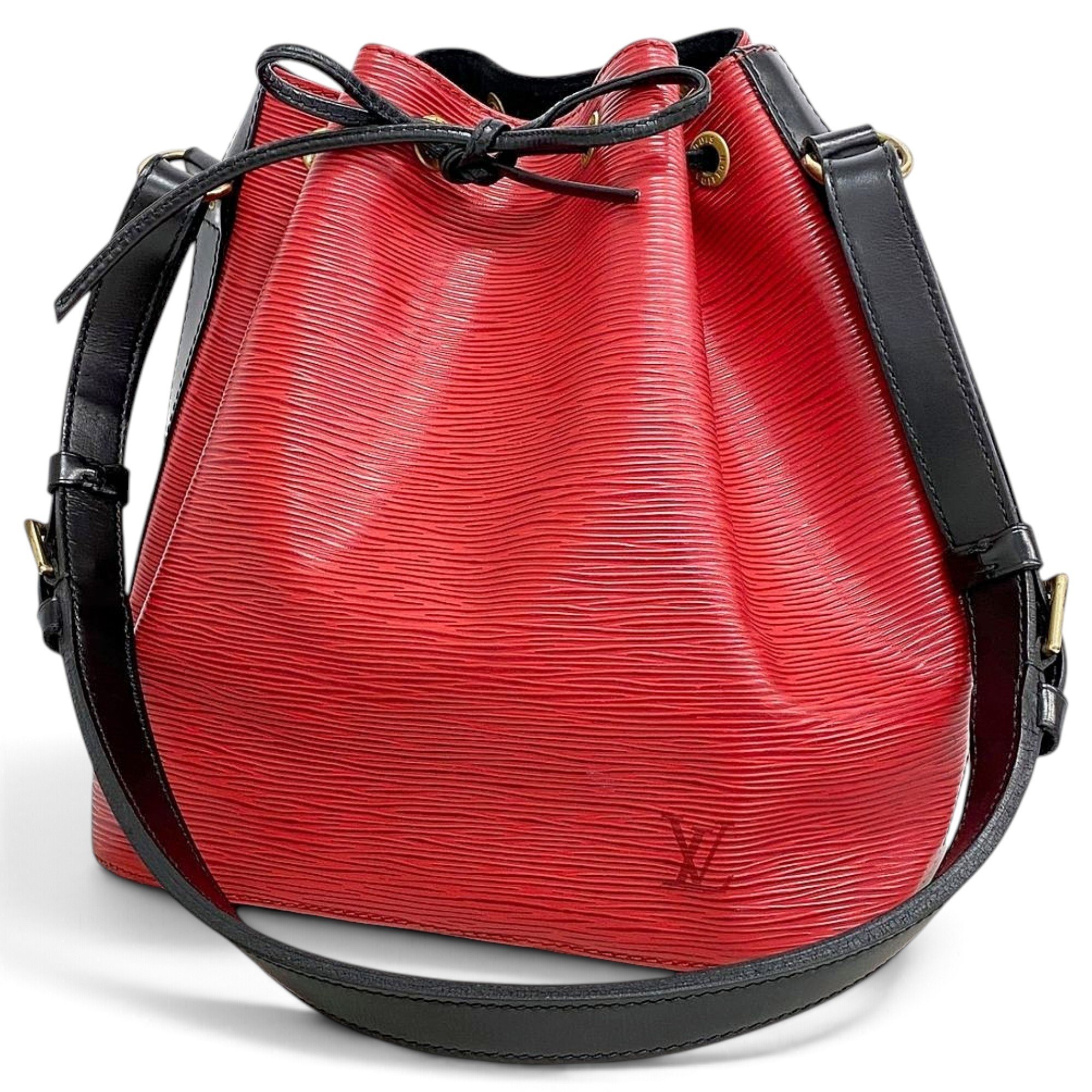 Noé leather bag