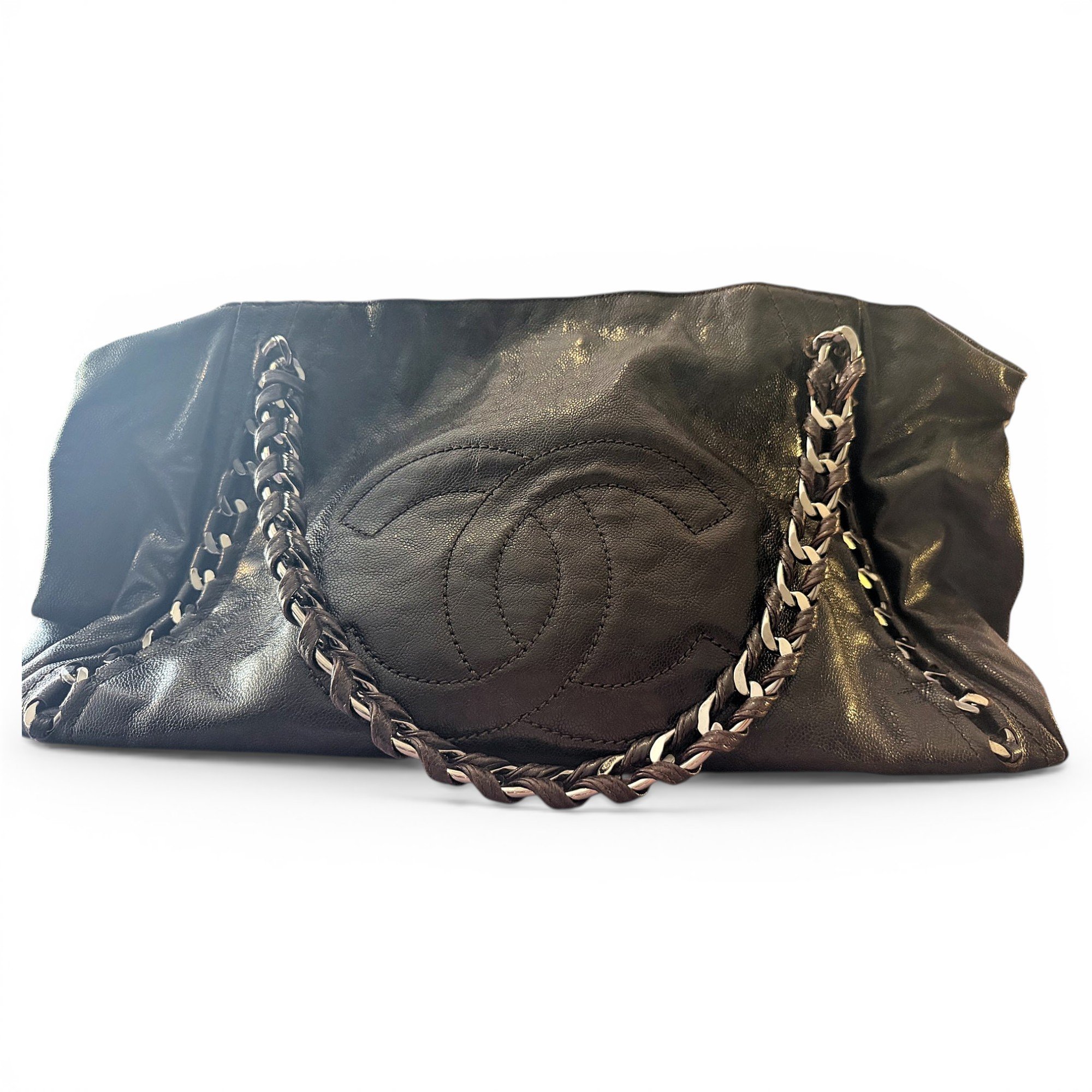 Patent leather handbag
