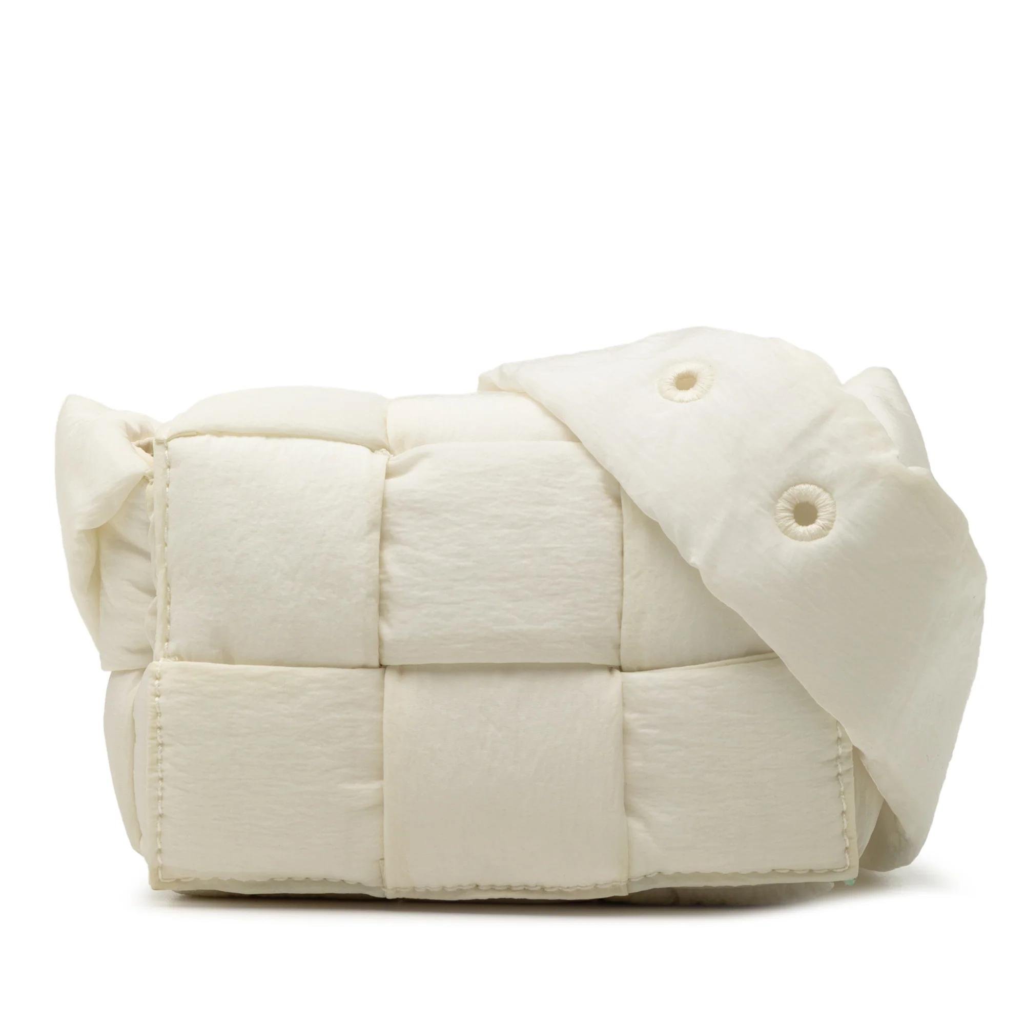 Bottega Veneta Cassette handbag