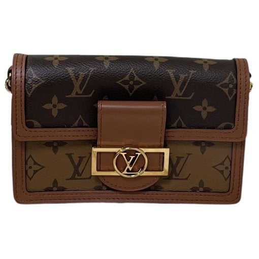 Dauphine leather handbag