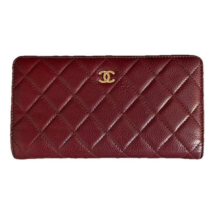 Leather clutch bag