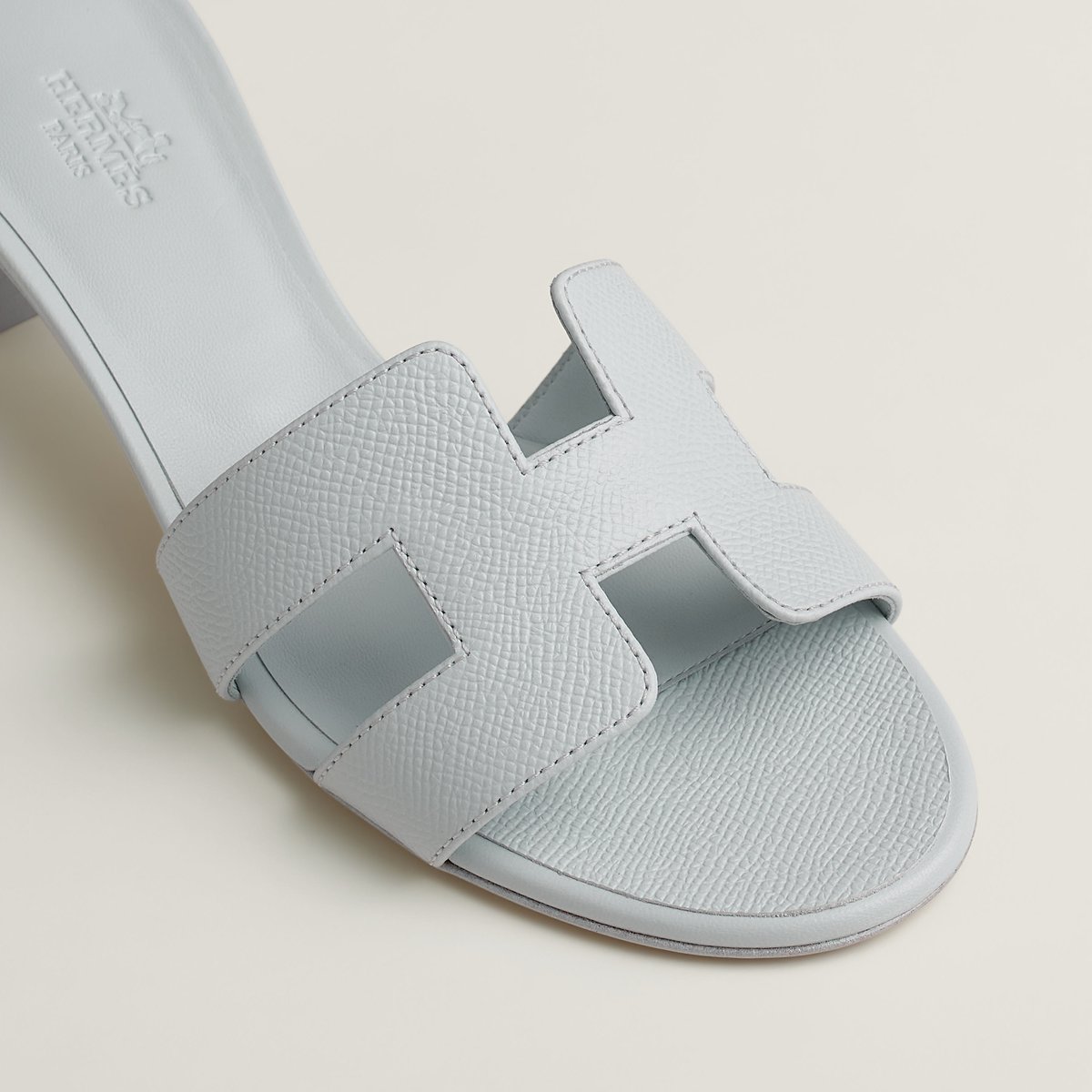 Oasis sandal