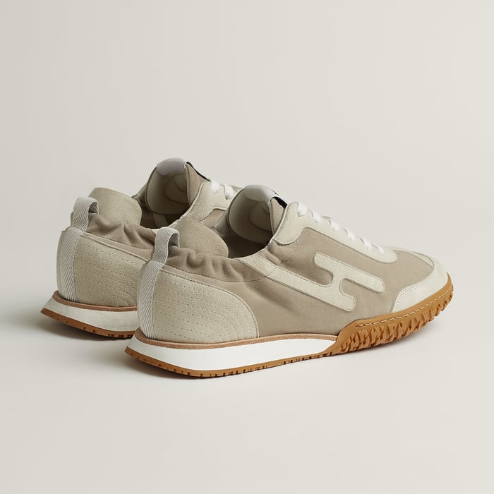 Jet Sneaker