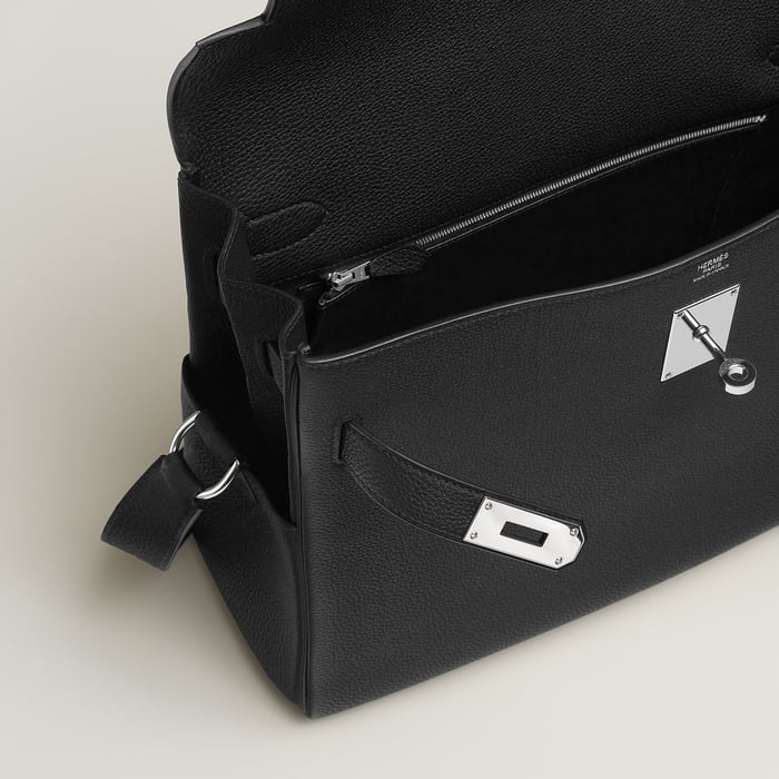 Noir Kelly Messenger Bag