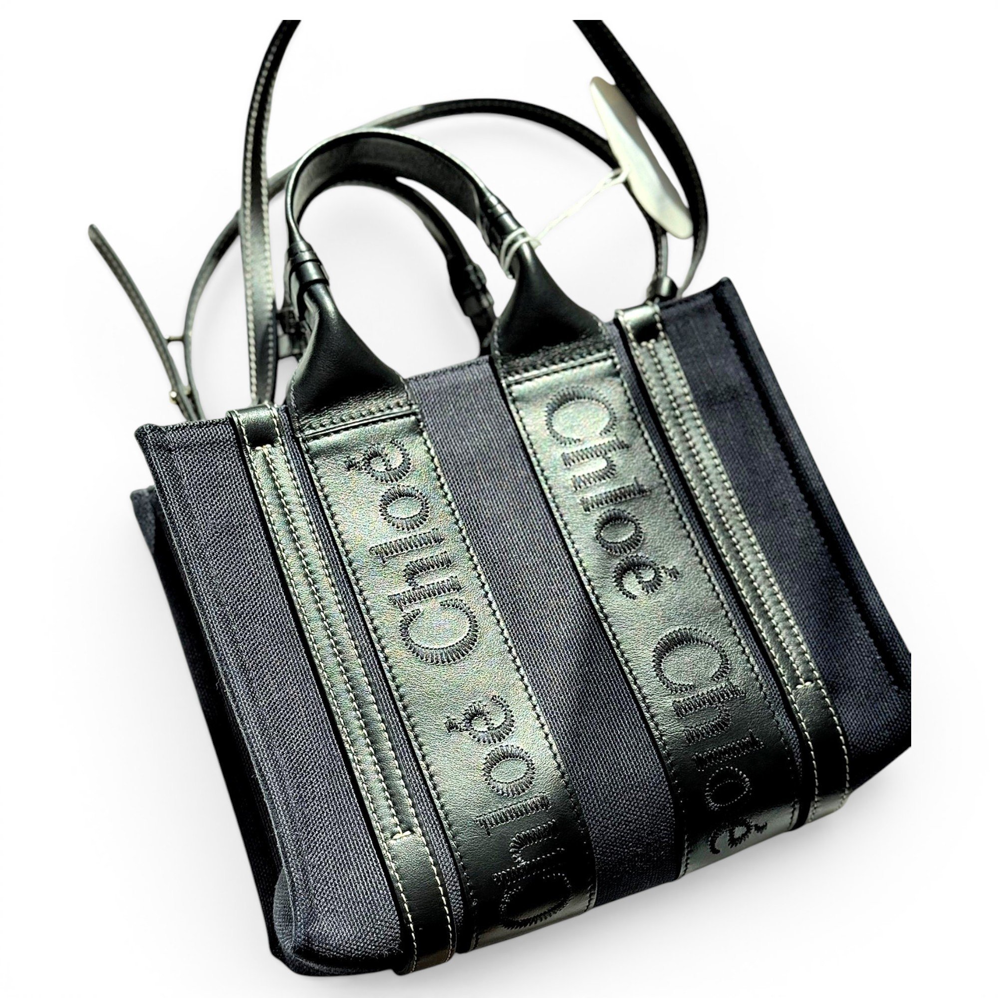 Woody cloth tote