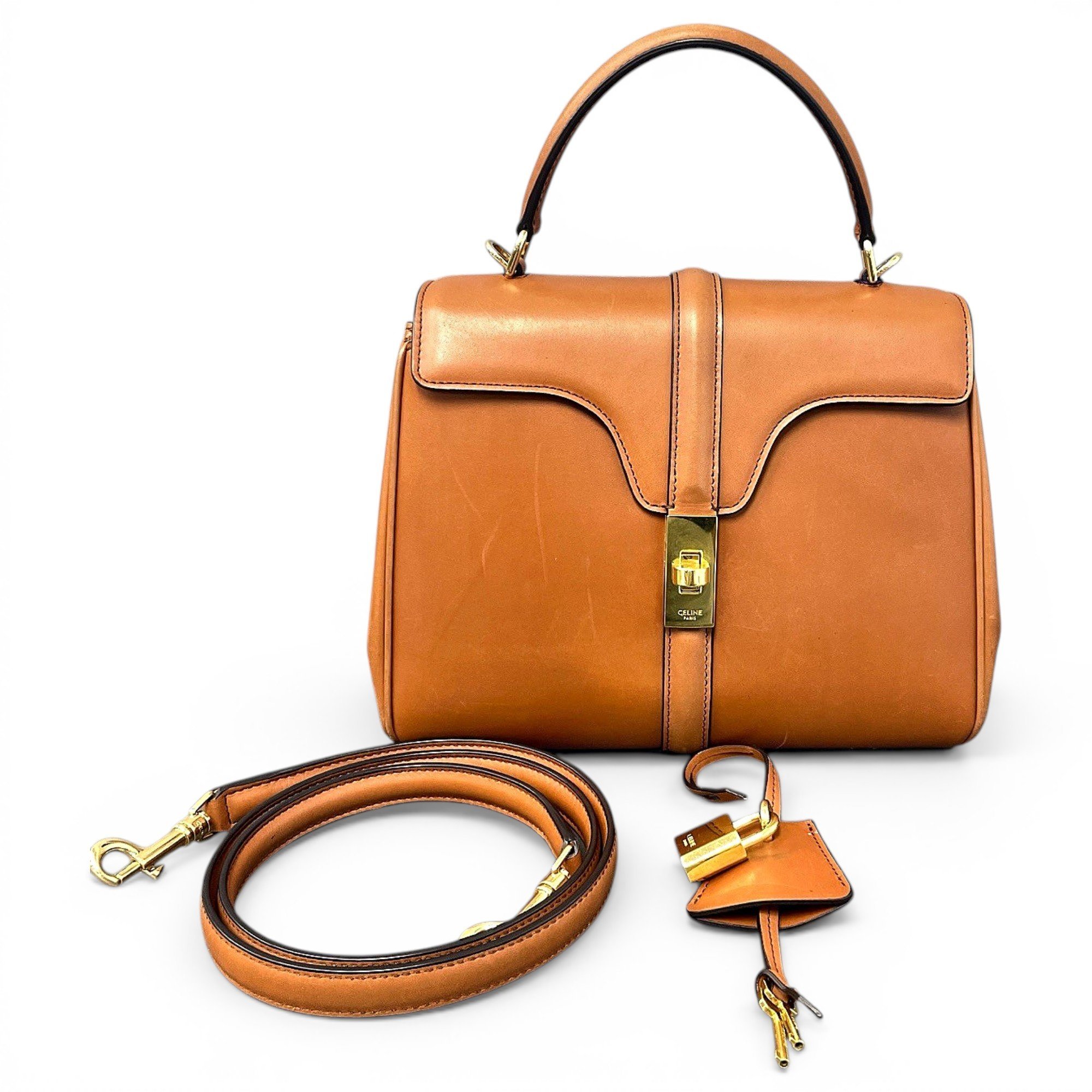 Sac 16 leather handbag