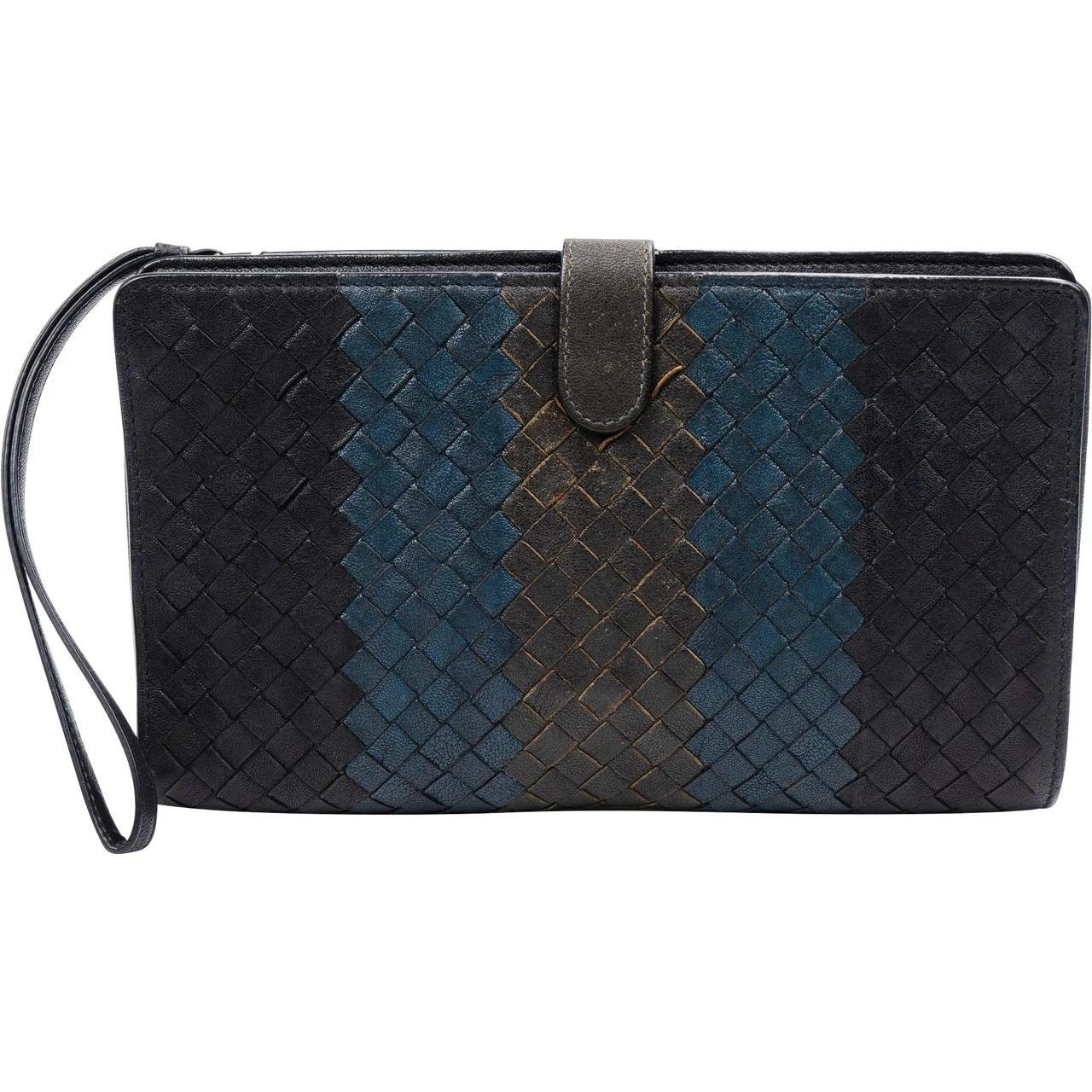 Leather clutch bag