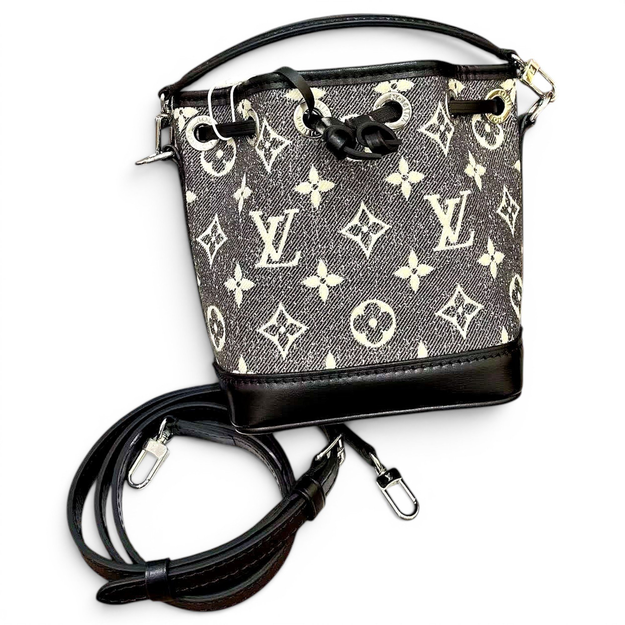 Nano Noé handbag