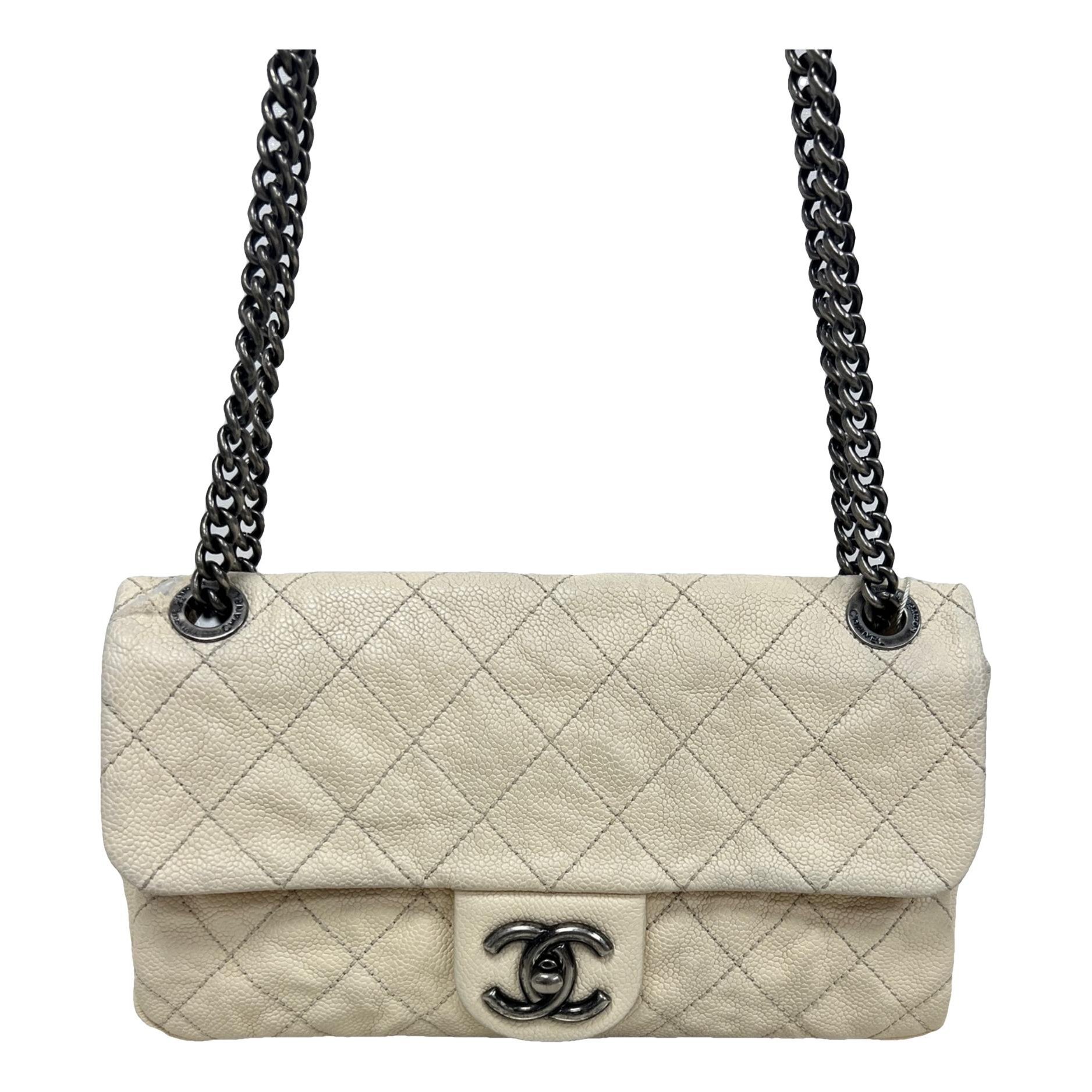 Timeless/Classique leather crossbody bag