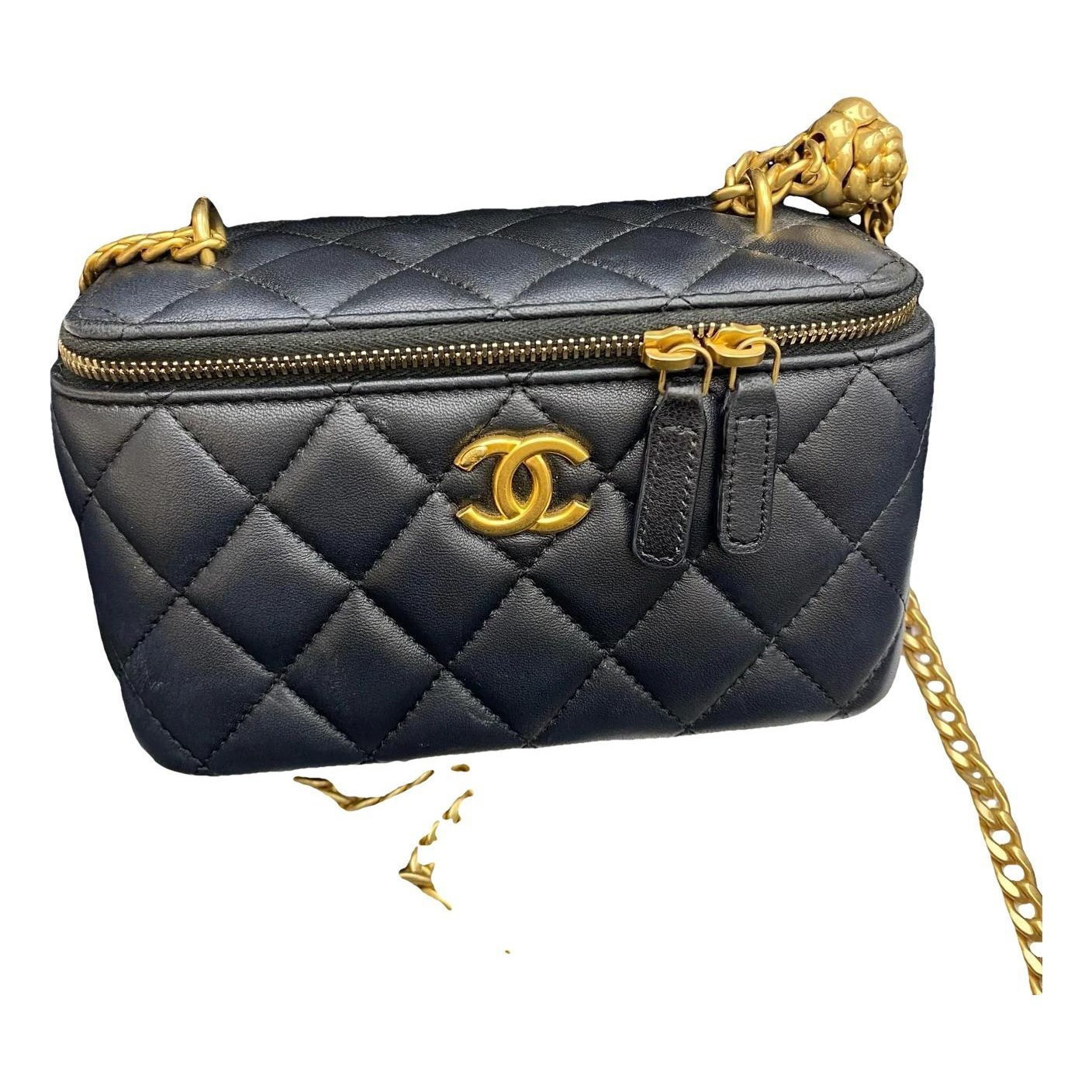 Trendy CC Vanity leather handbag