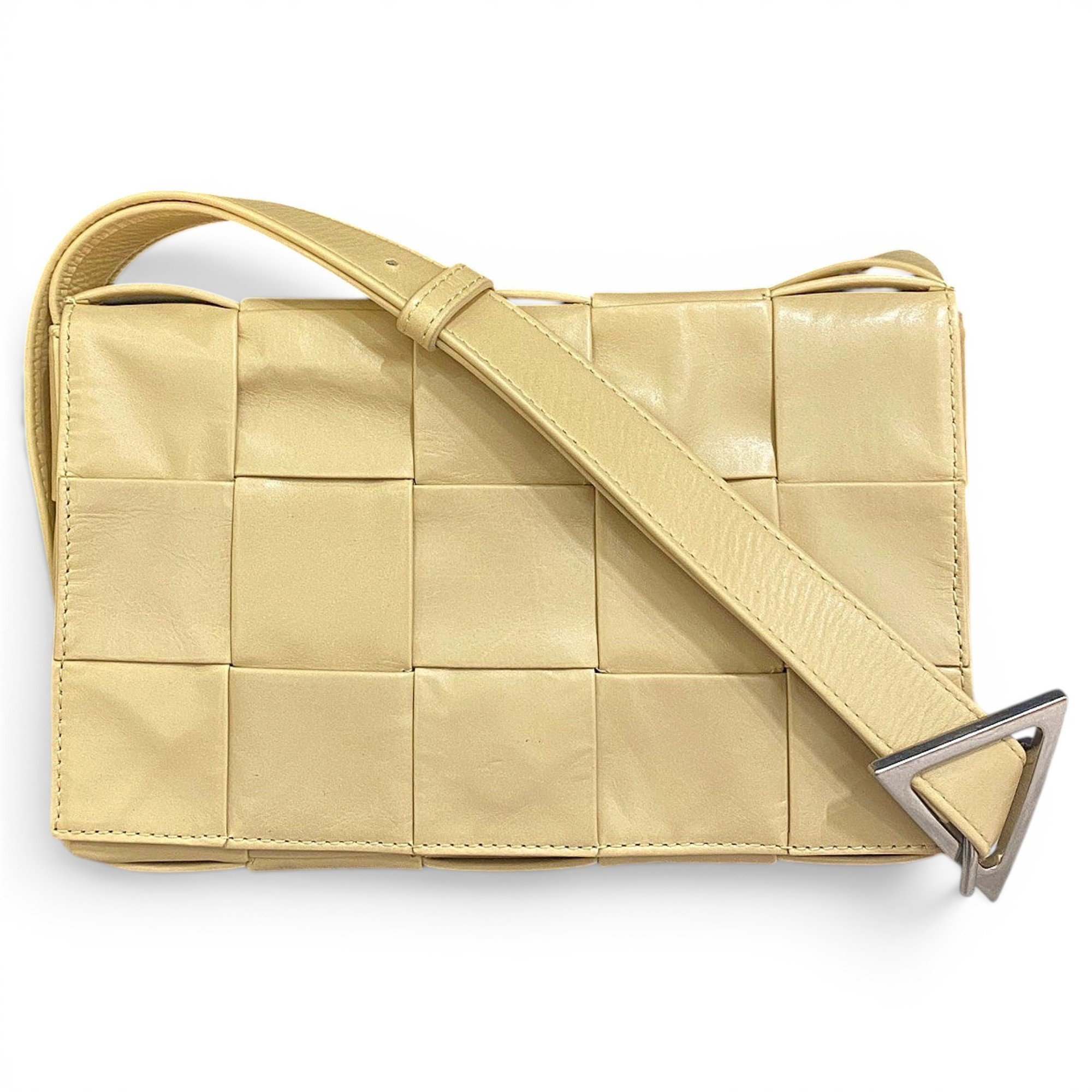 Cassette leather handbag