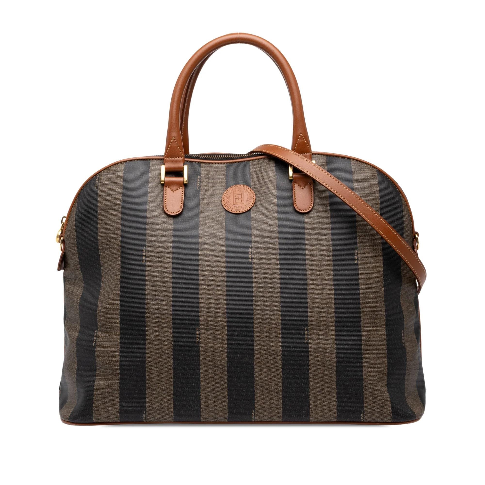 Pocket leather handbag
