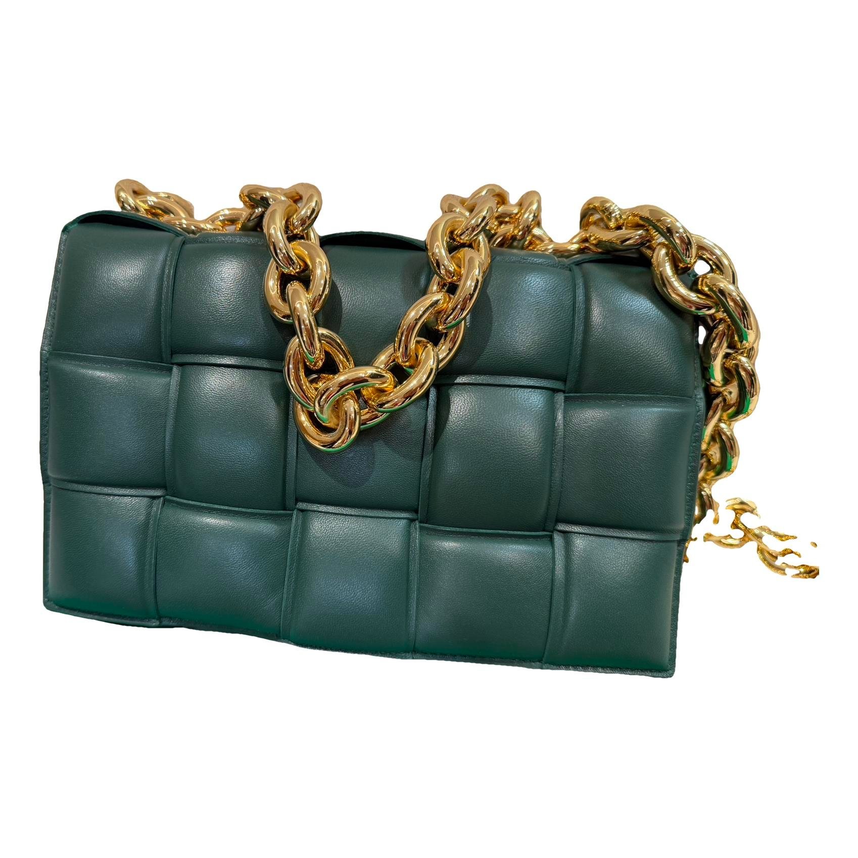Chain Cassette leather crossbody bag